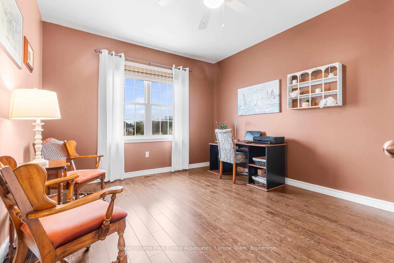 5484 Attema Crescent