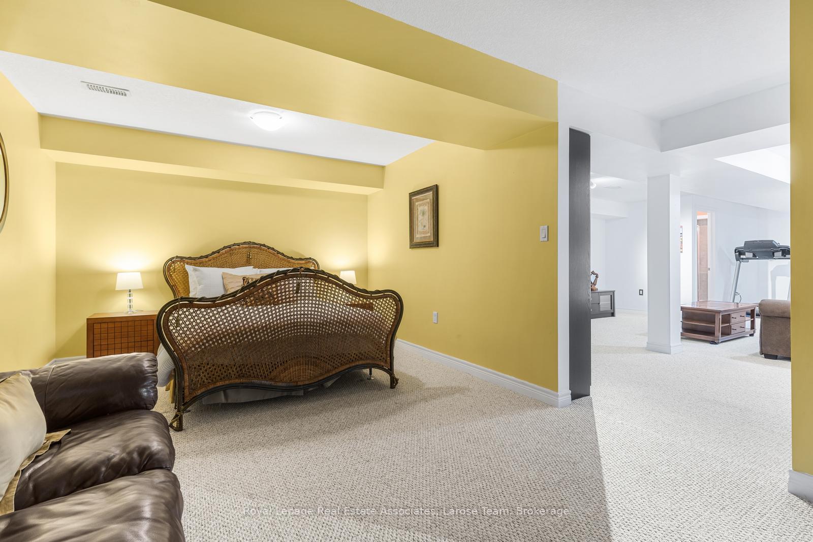 25 Stickland Lane