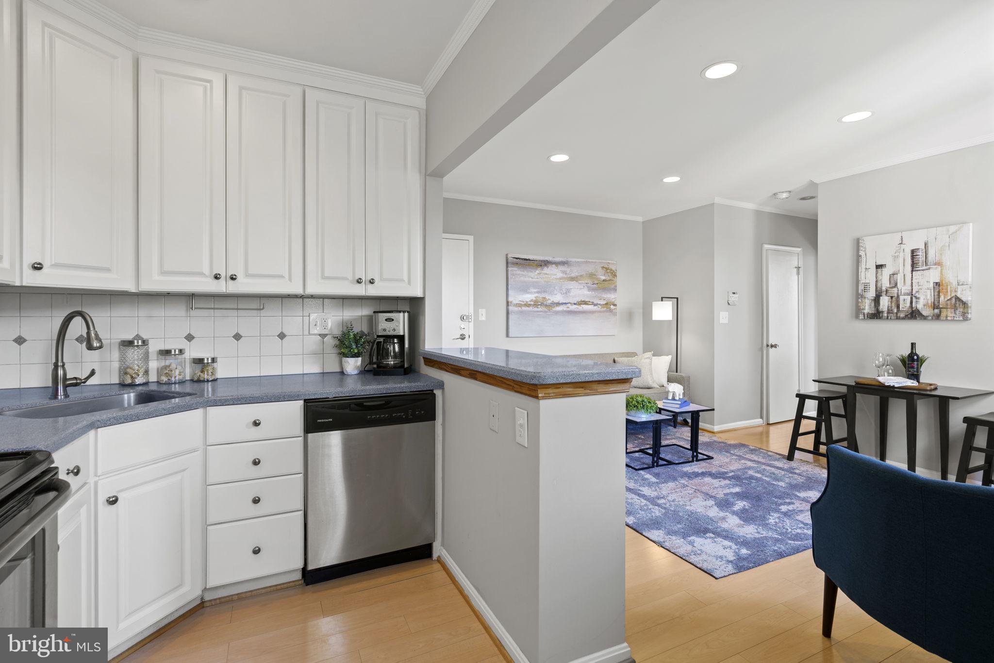 2001 16TH STREET NW Unit: 604