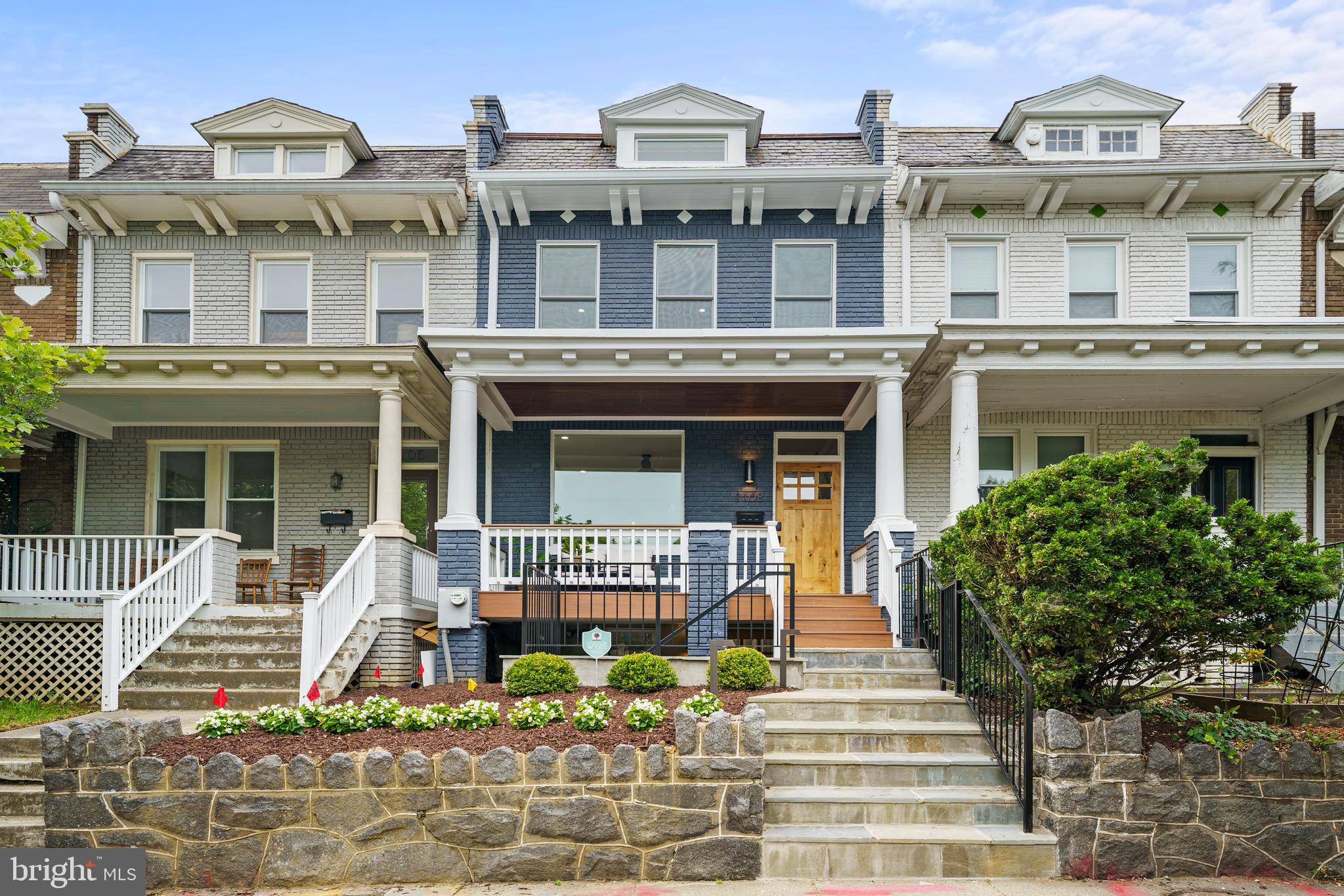 1108 4TH STREET NE