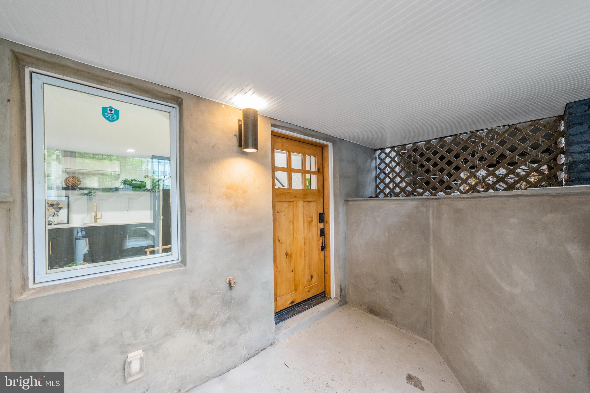 1108 4TH STREET NE