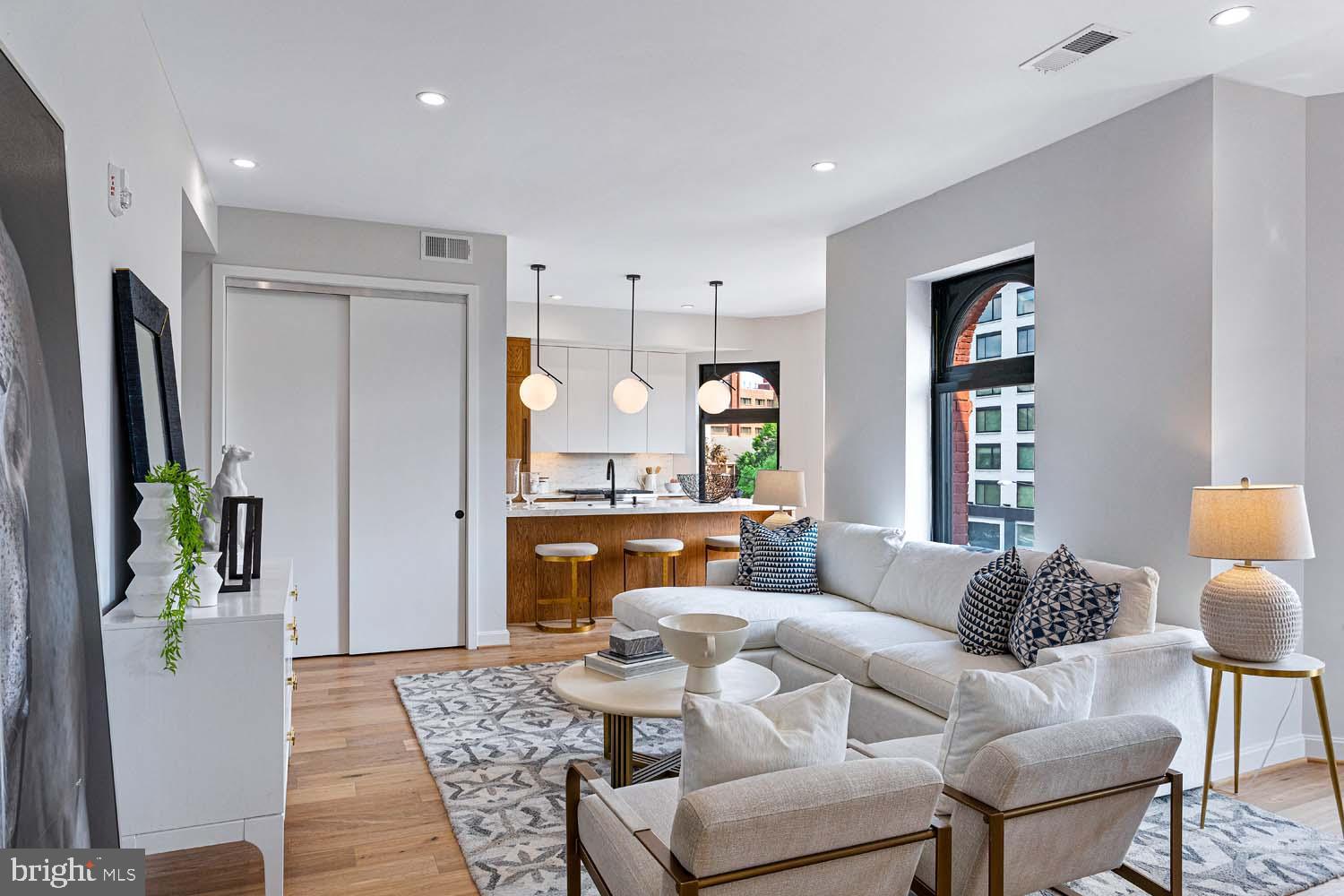 2525 Pennsylvania AVENUE NW Unit: 304
