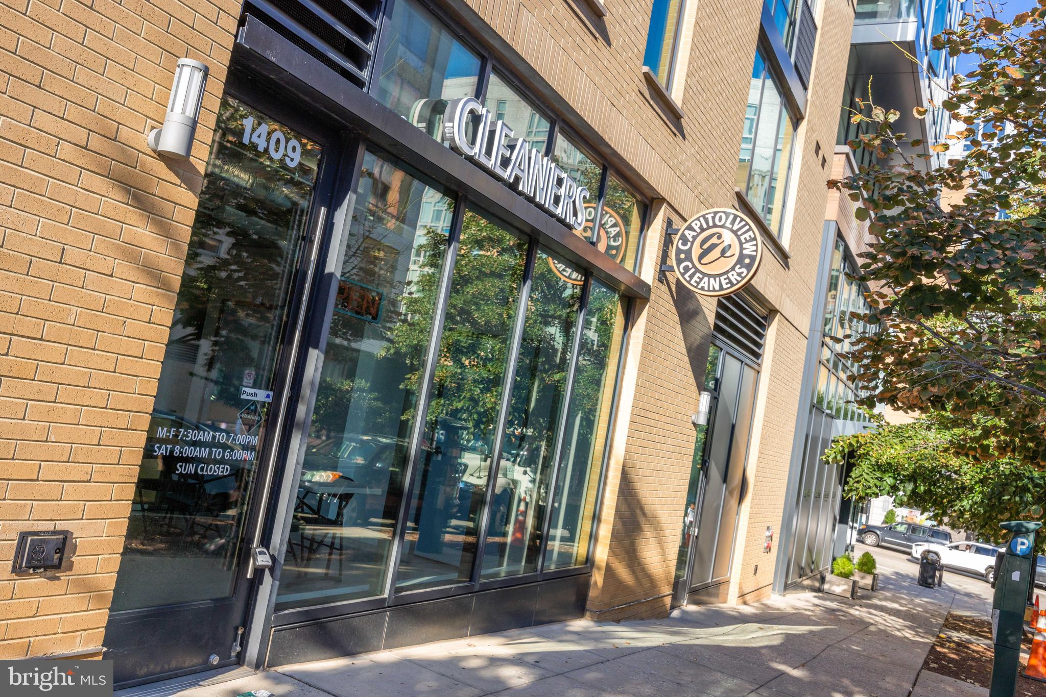 1444 Belmont St St NW Unit: 302
