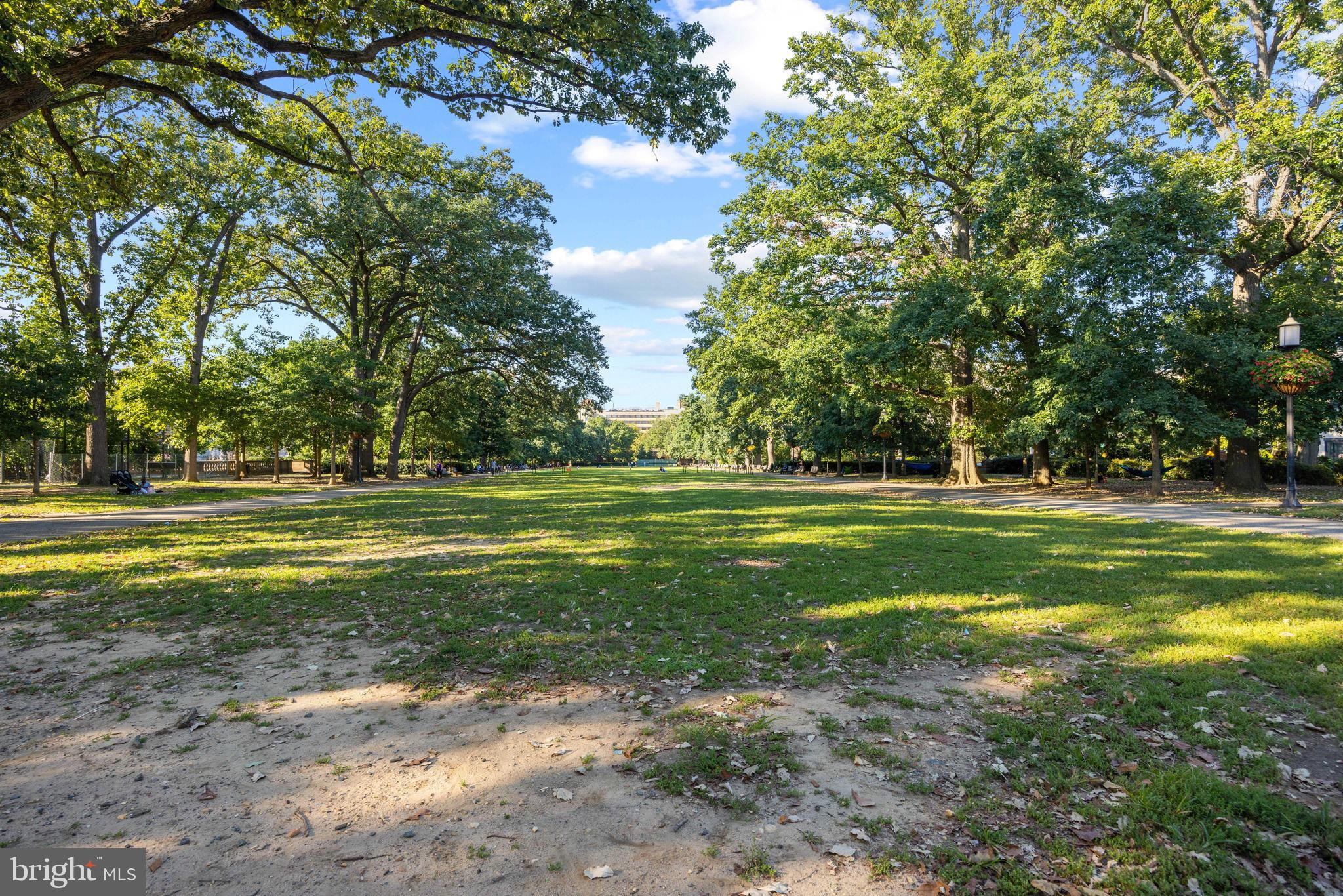 1444 Belmont St St NW Unit: 302