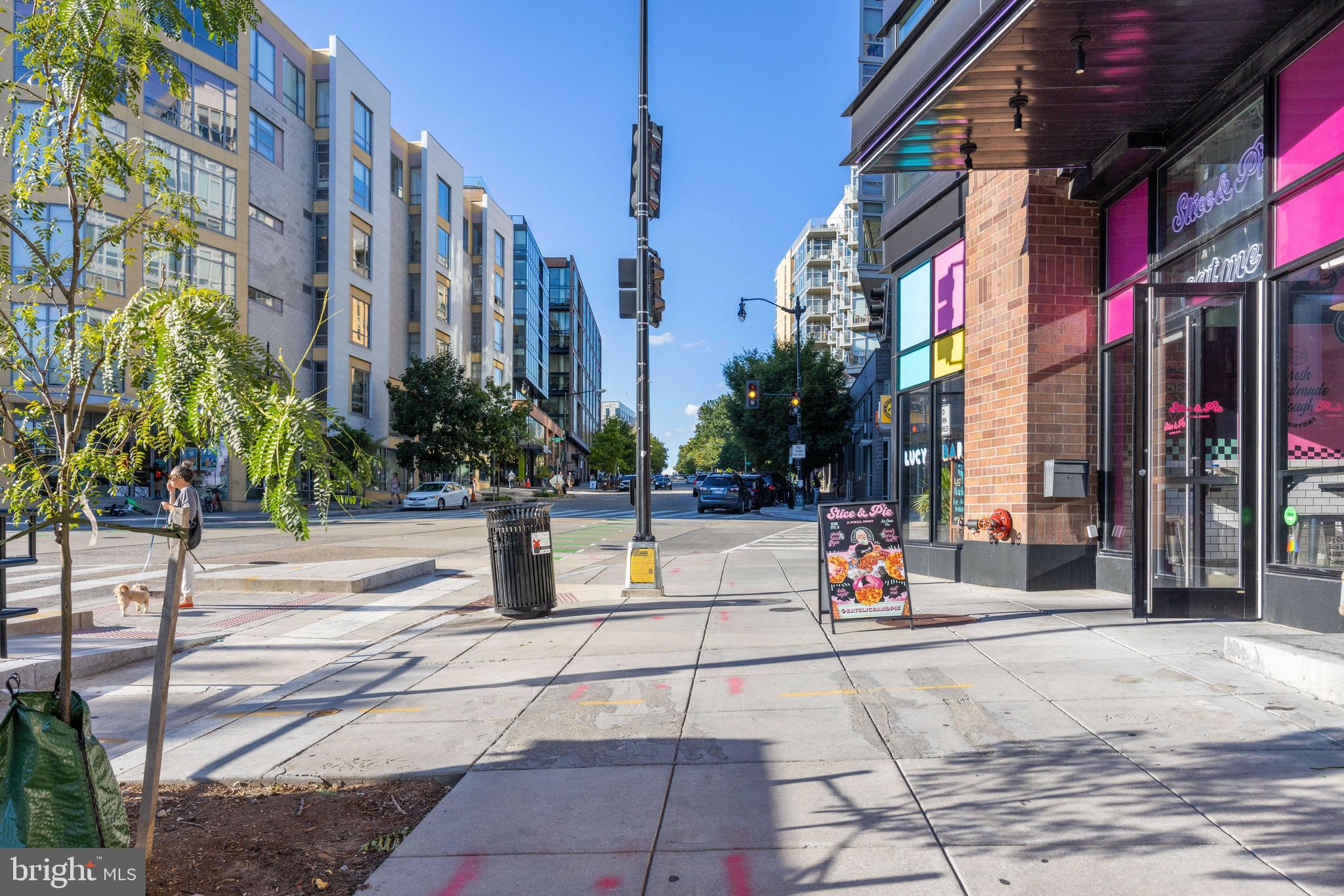 1444 Belmont St St NW Unit: 302