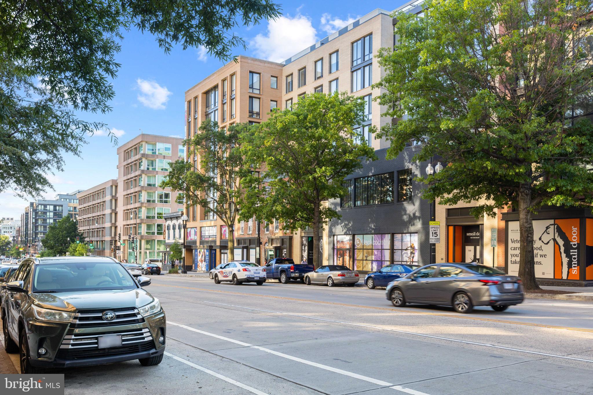 1444 Belmont St St NW Unit: 302