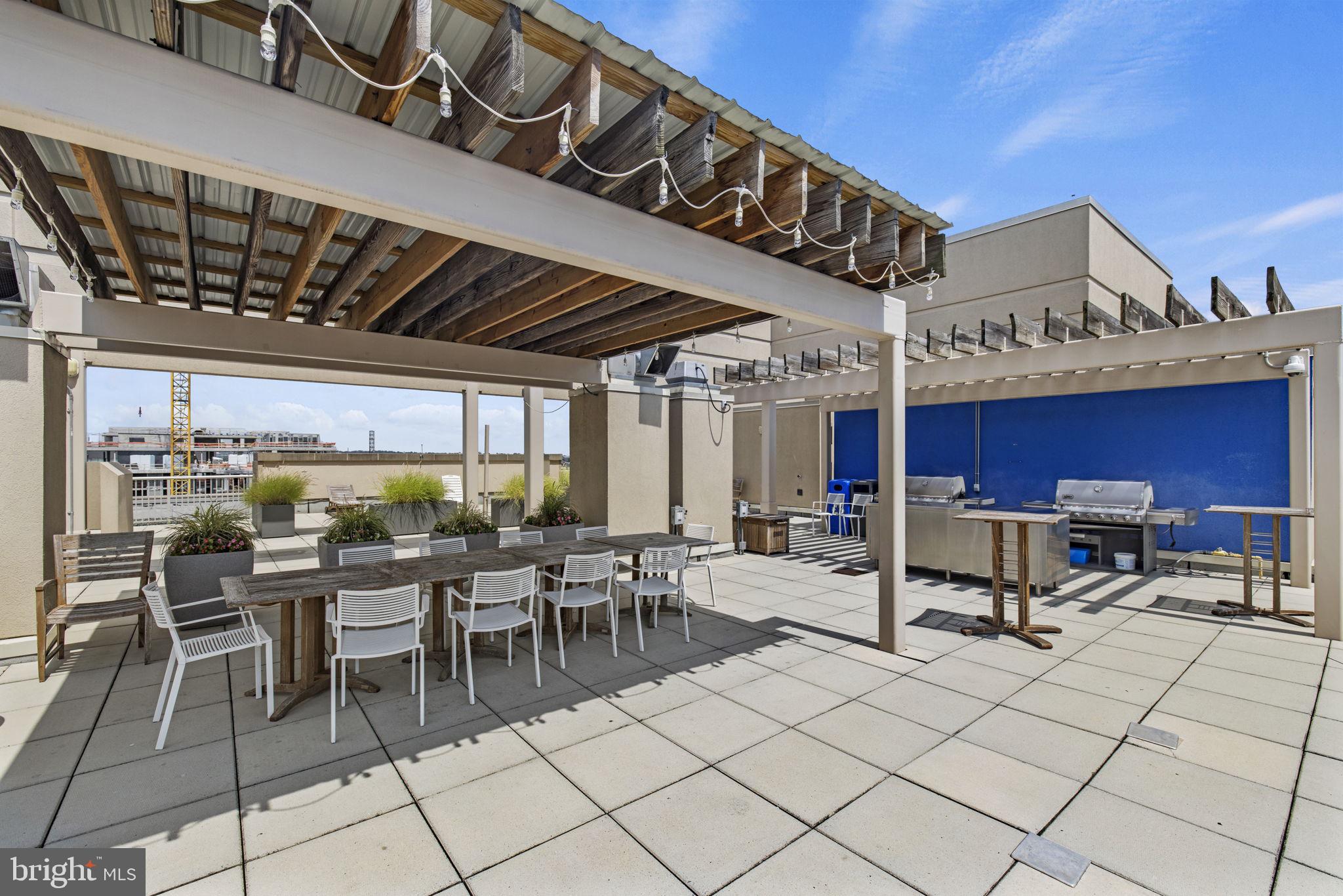 811 4TH STREET NW Unit: 616
