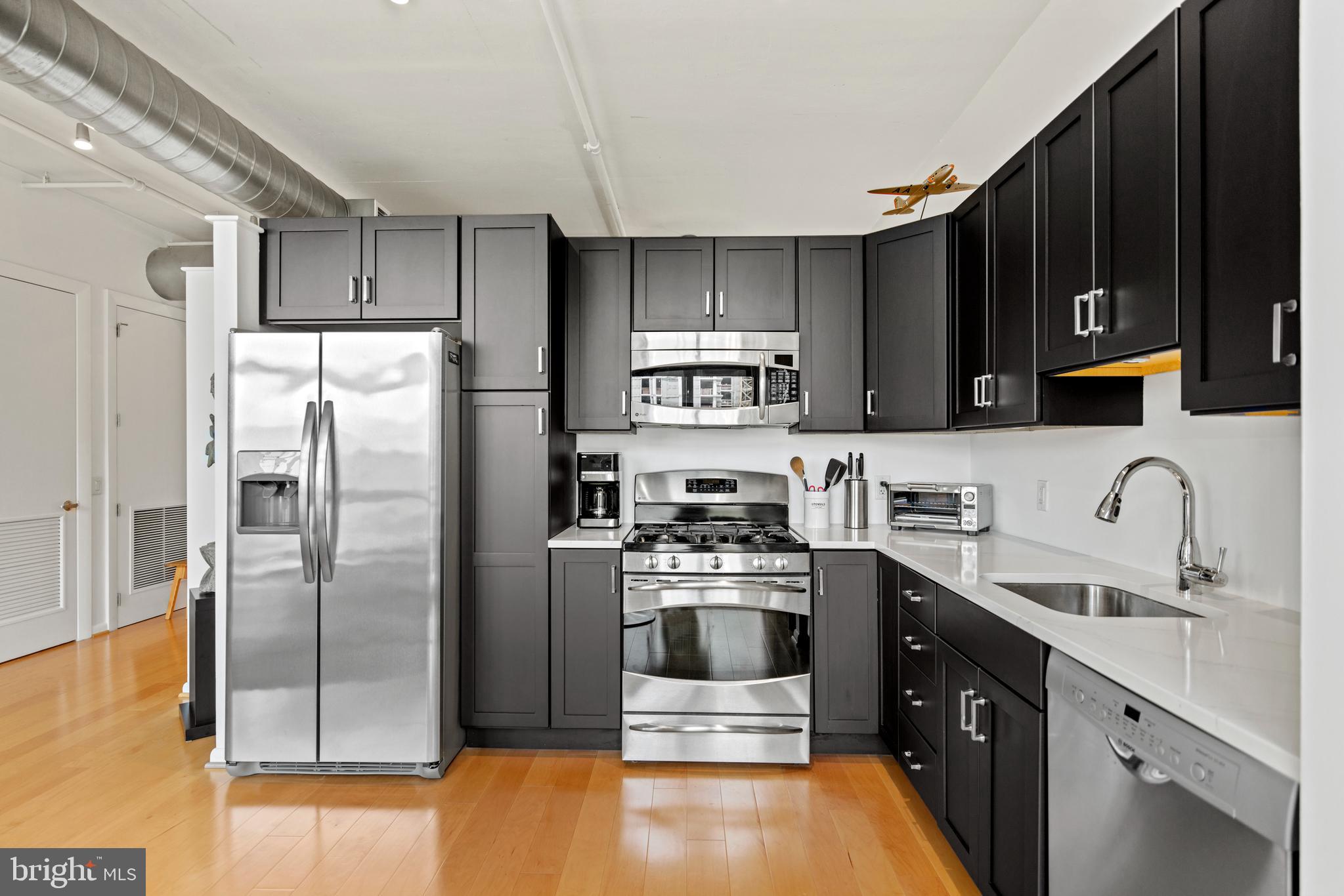 811 4TH STREET NW Unit: 616