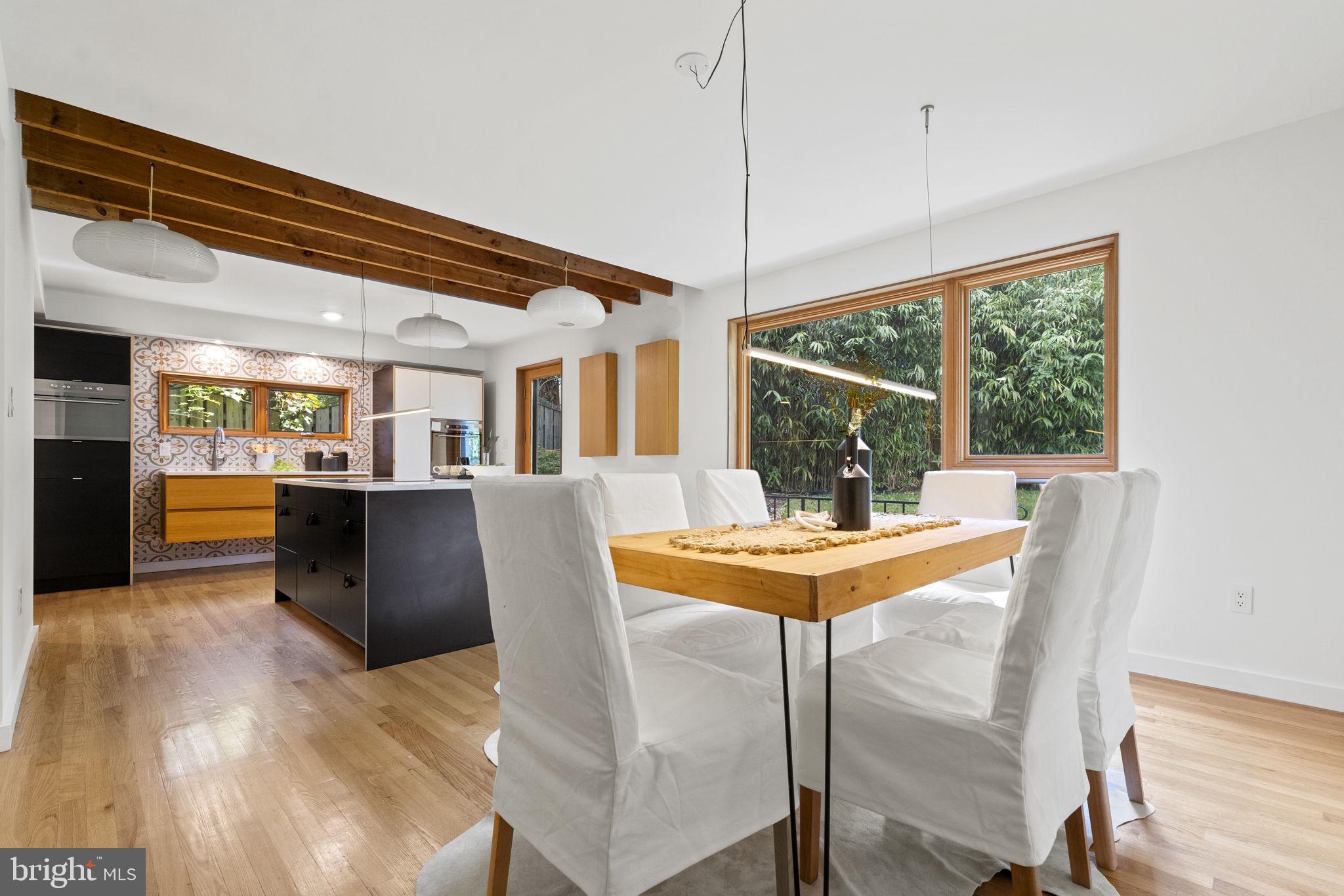 1943 TULIP STREET NW