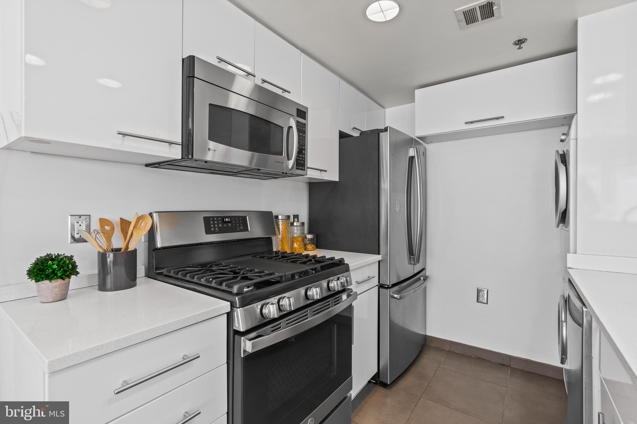 1445 CHURCH STREET NW Unit: 1