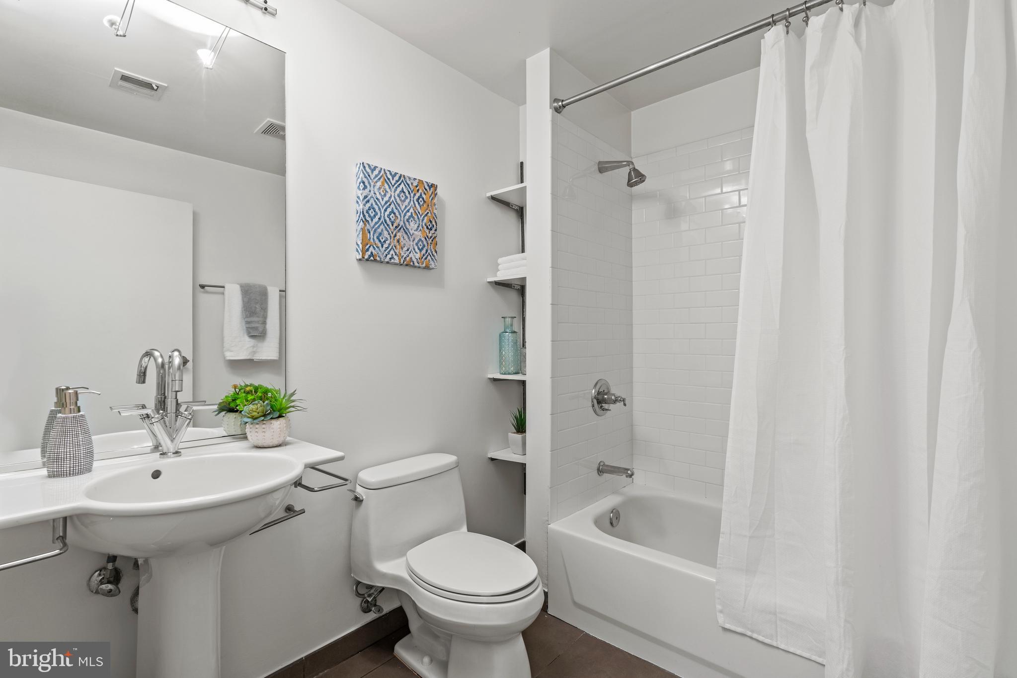 1445 CHURCH STREET NW Unit: 1