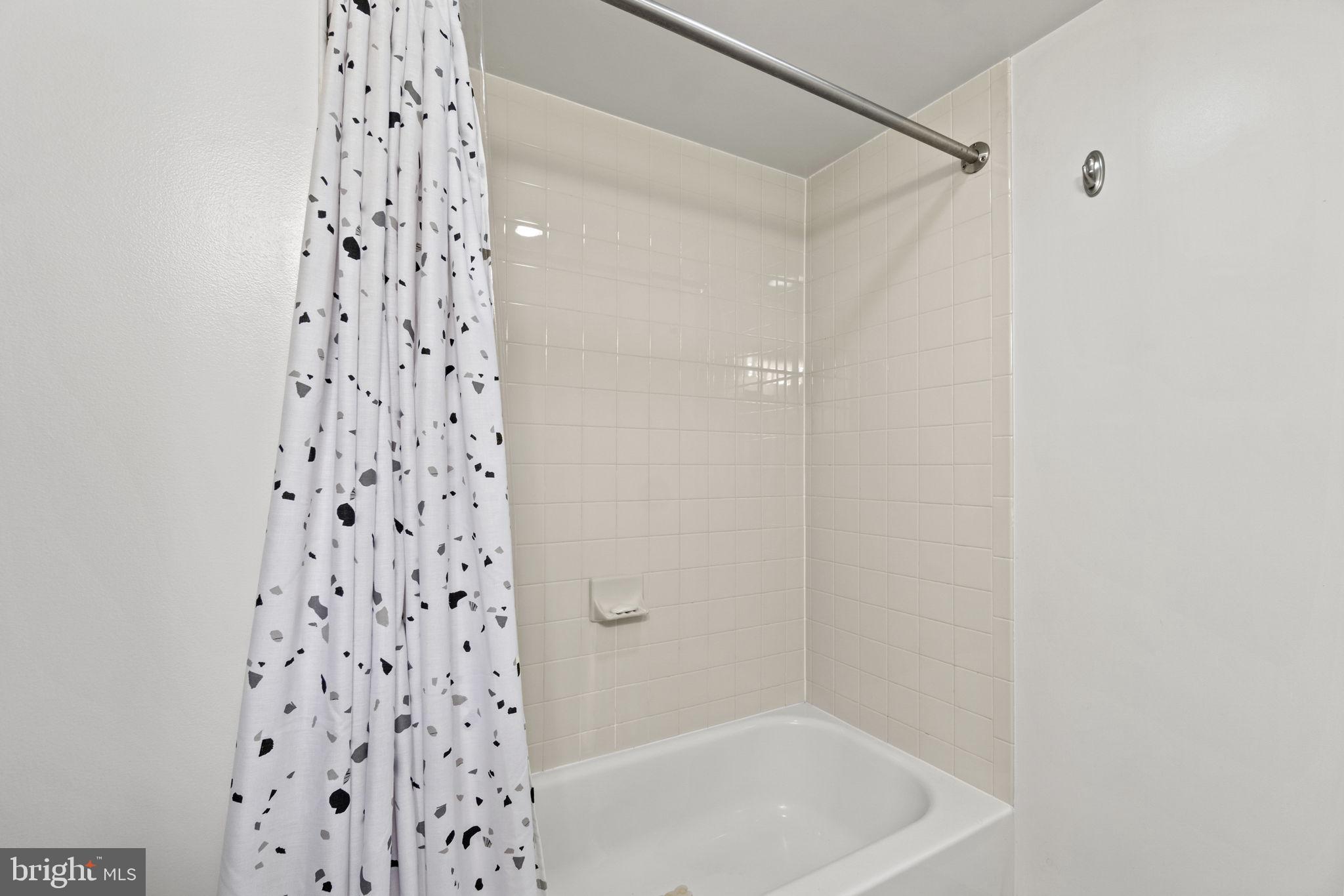 1150 K STREET NW Unit: 909