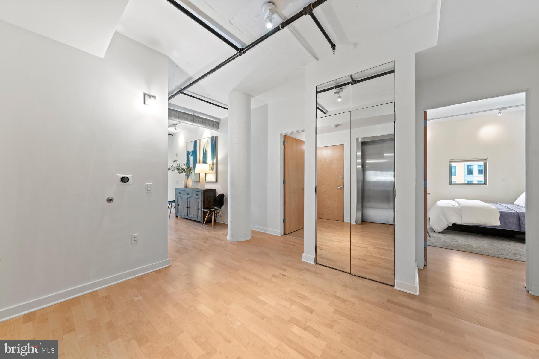 1125 11TH STREET NW Unit: 401