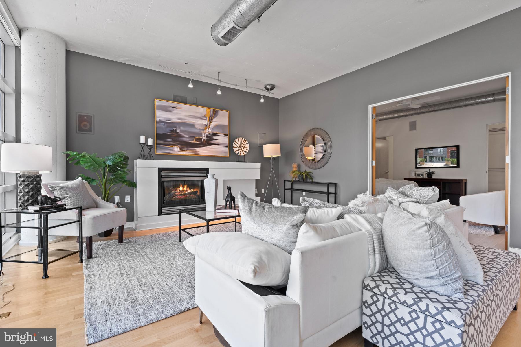 1125 11TH STREET NW Unit: 401