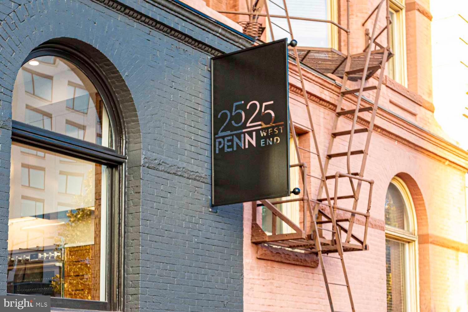 2525 Pennsylvania AVENUE NW Unit: PH 504