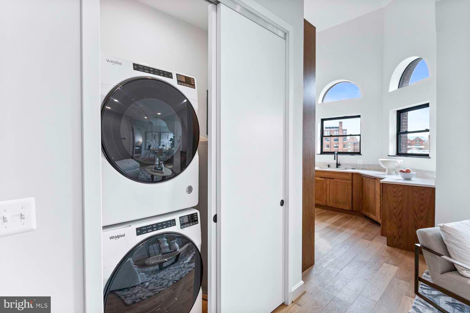 2525 Pennsylvania AVENUE NW Unit: PH 504