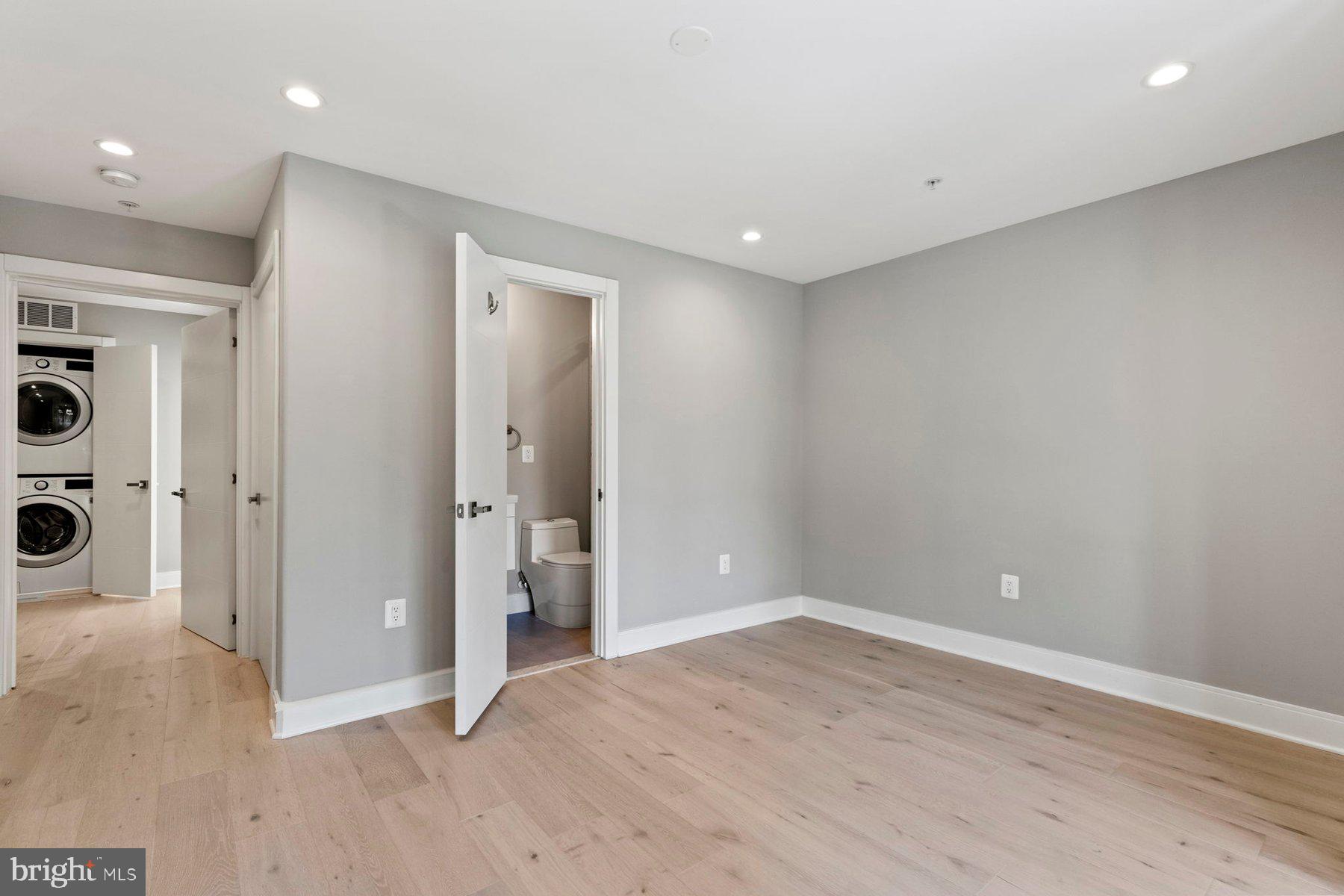 4424 Georgia AVENUE NW Unit: 101