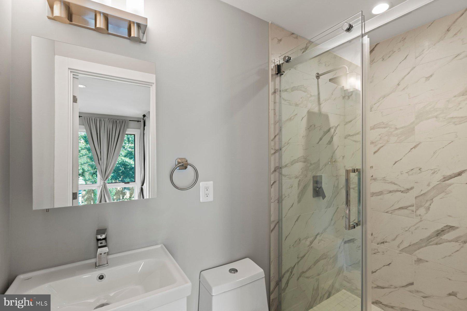 4424 Georgia AVENUE NW Unit: 101