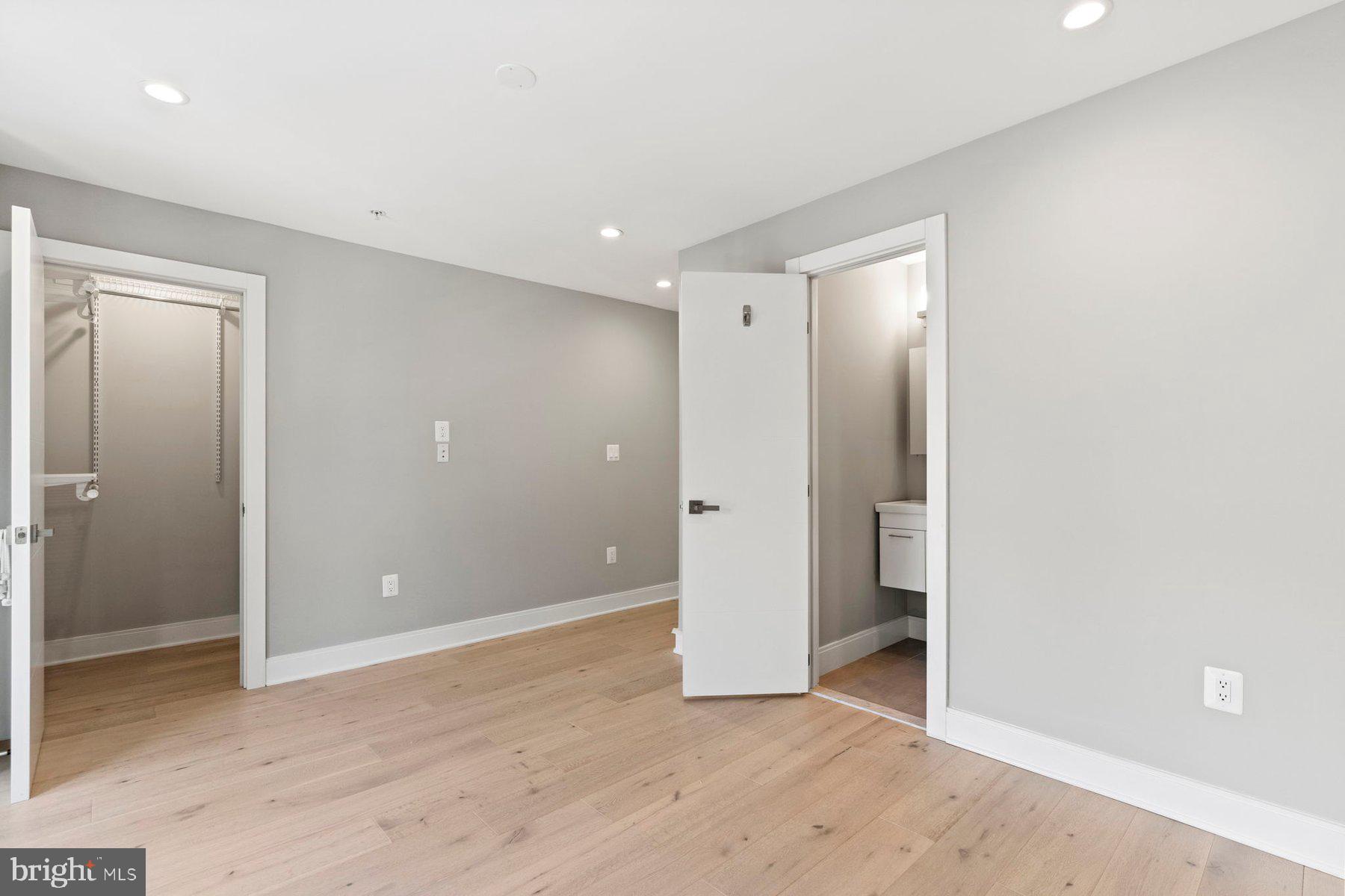 4424 Georgia AVENUE NW Unit: 101