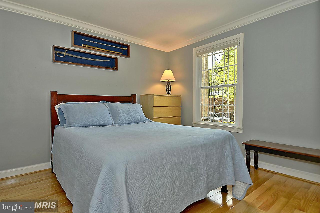 1600 Belmont STREET NW Unit: D