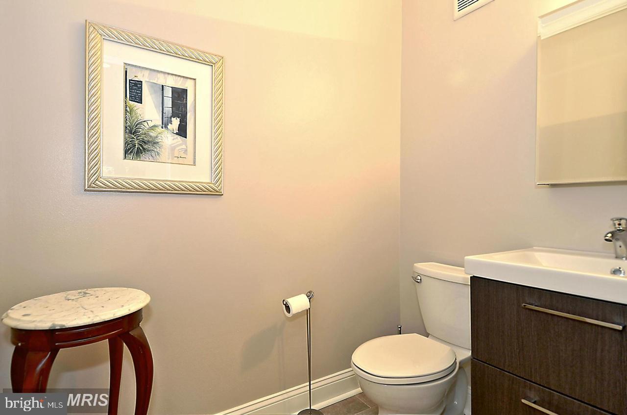 1600 Belmont STREET NW Unit: D