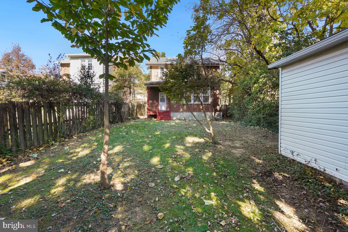 726 Fern PLACE NW