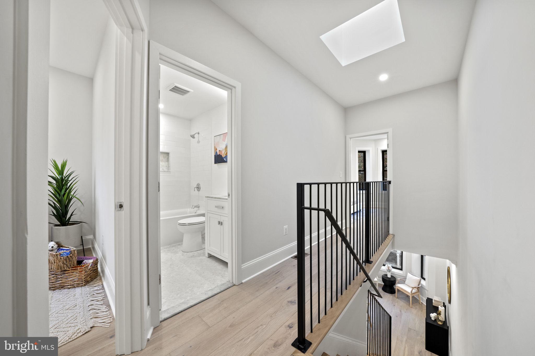 116 Quincy PLACE NE