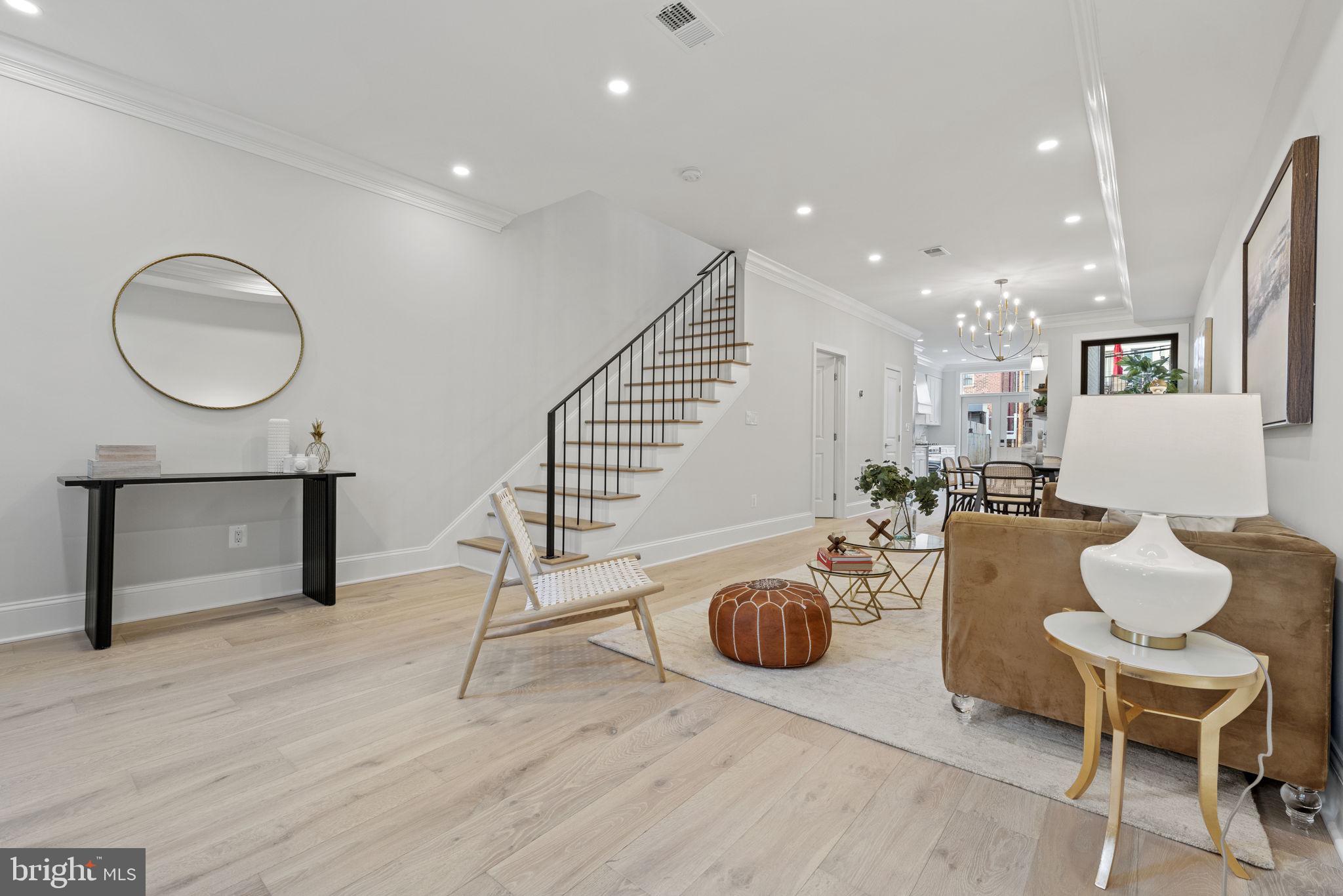 116 Quincy PLACE NE