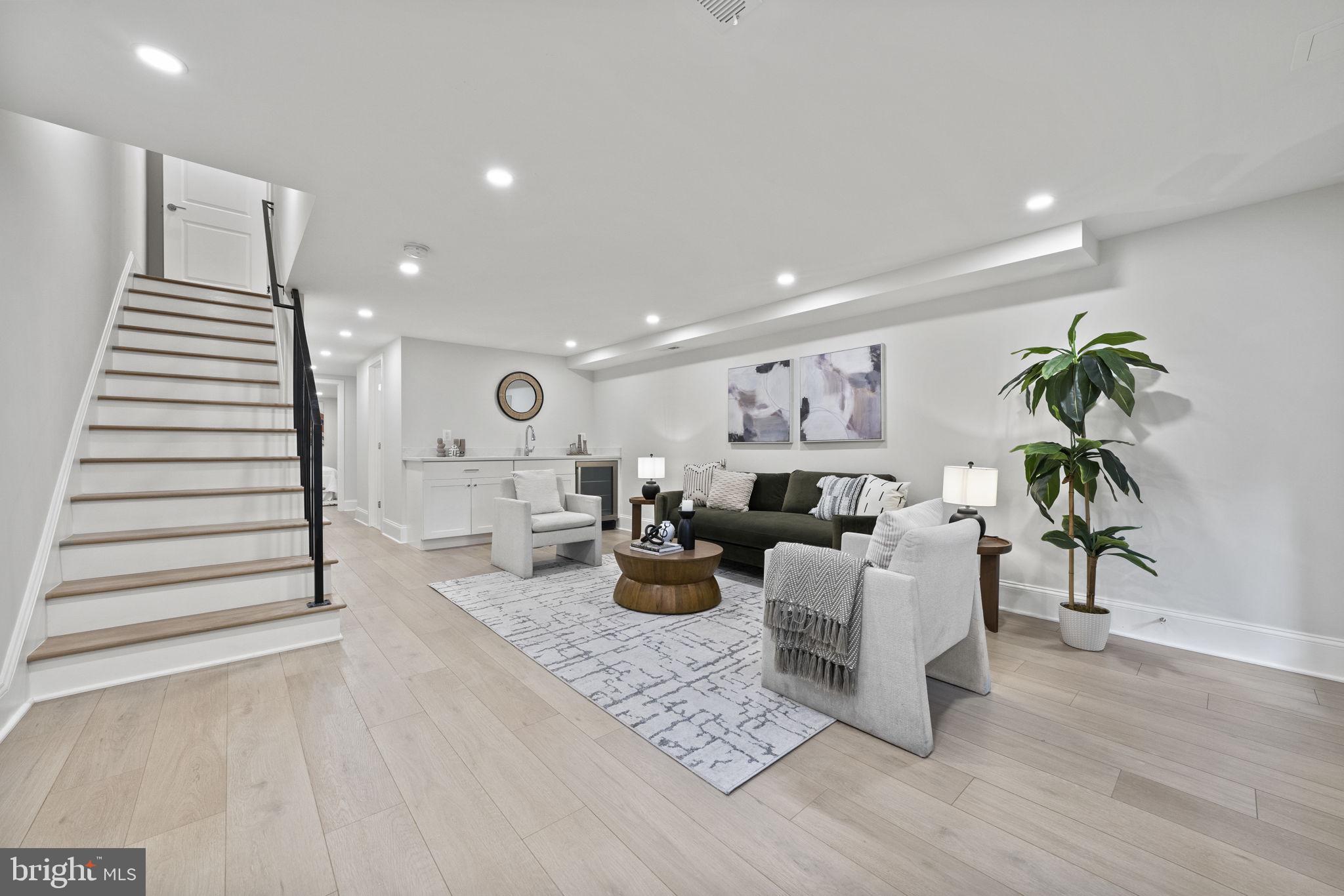 116 Quincy PLACE NE