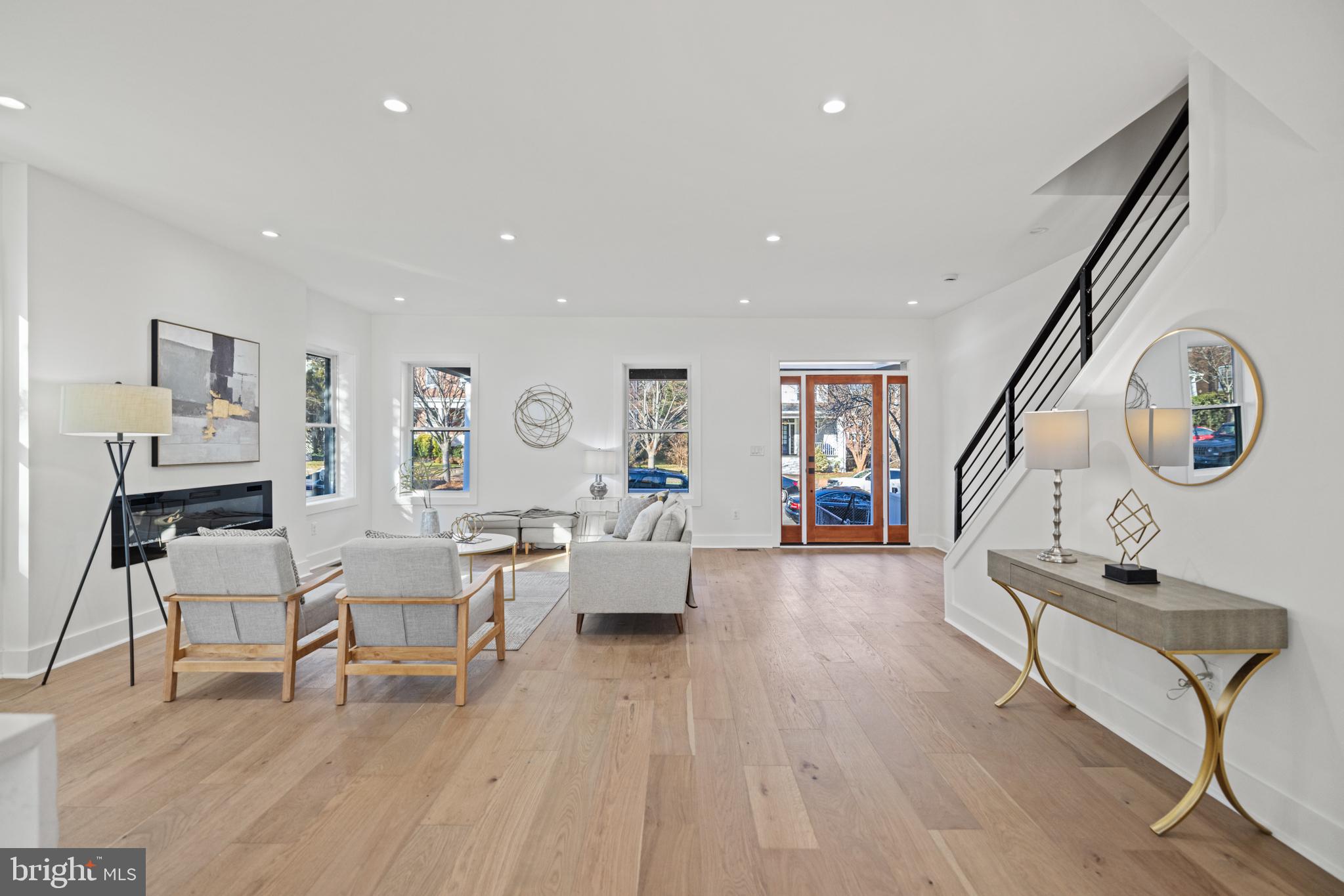 1312 Gallatin St NW