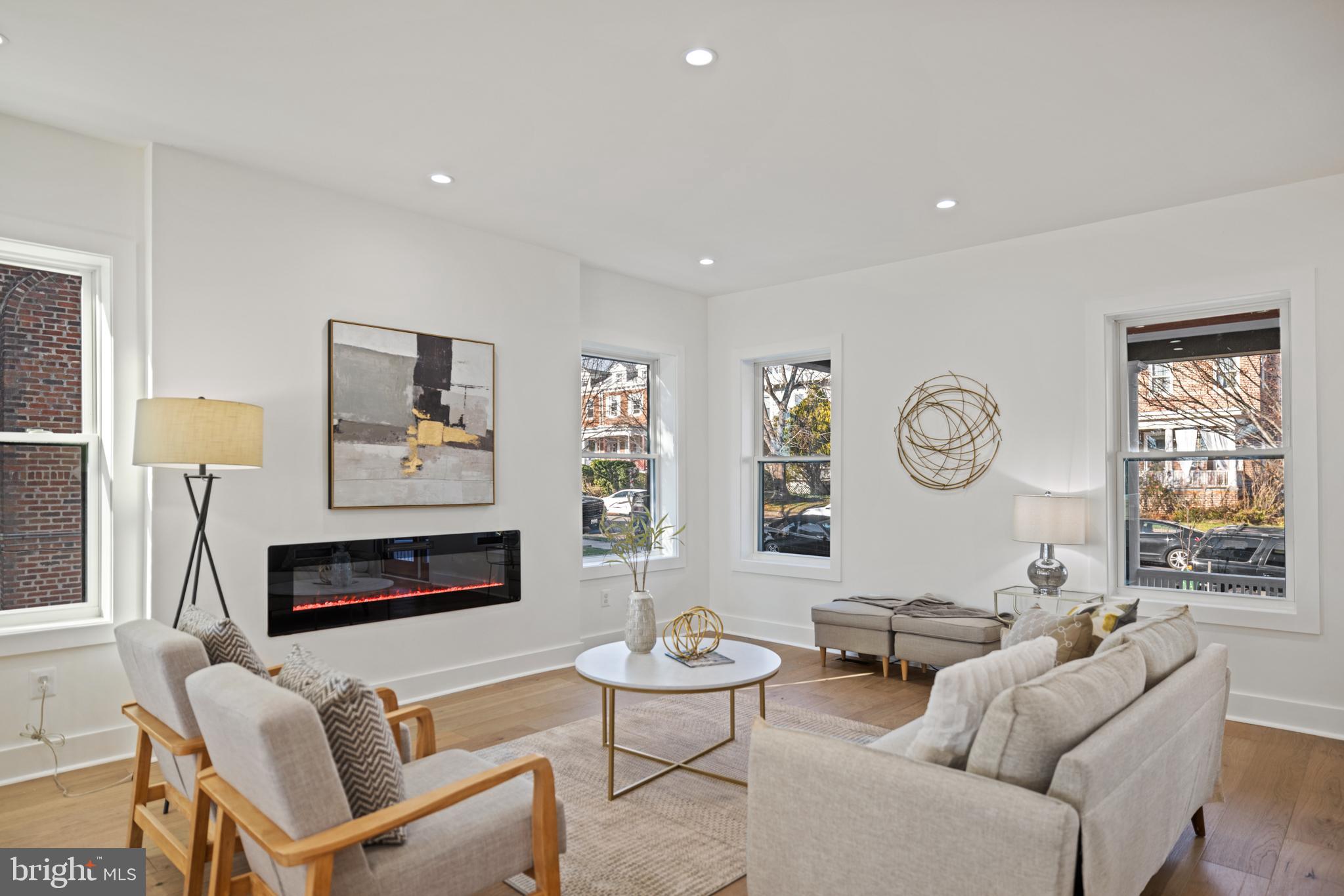 1312 Gallatin St NW
