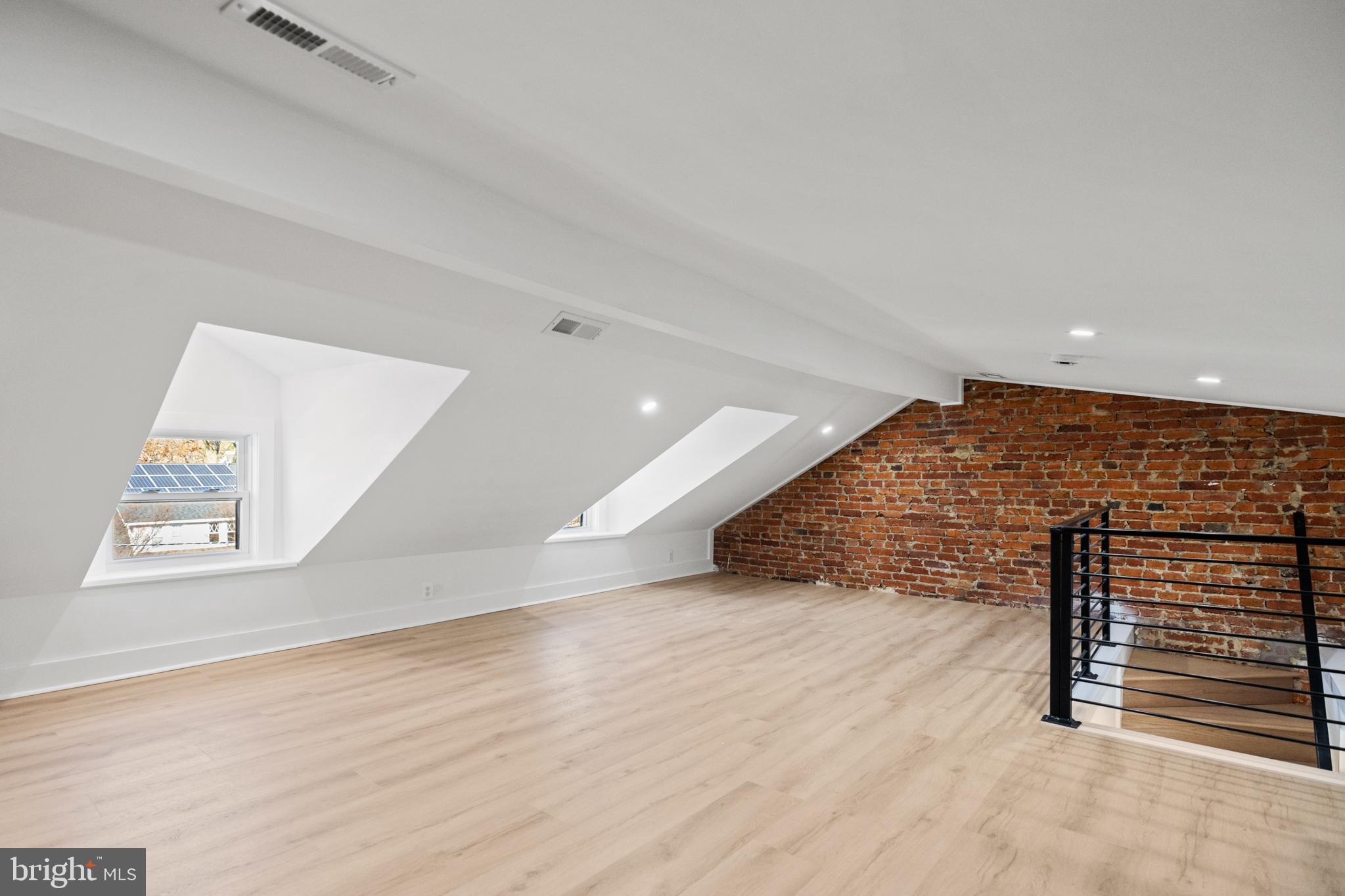 1312 Gallatin St NW