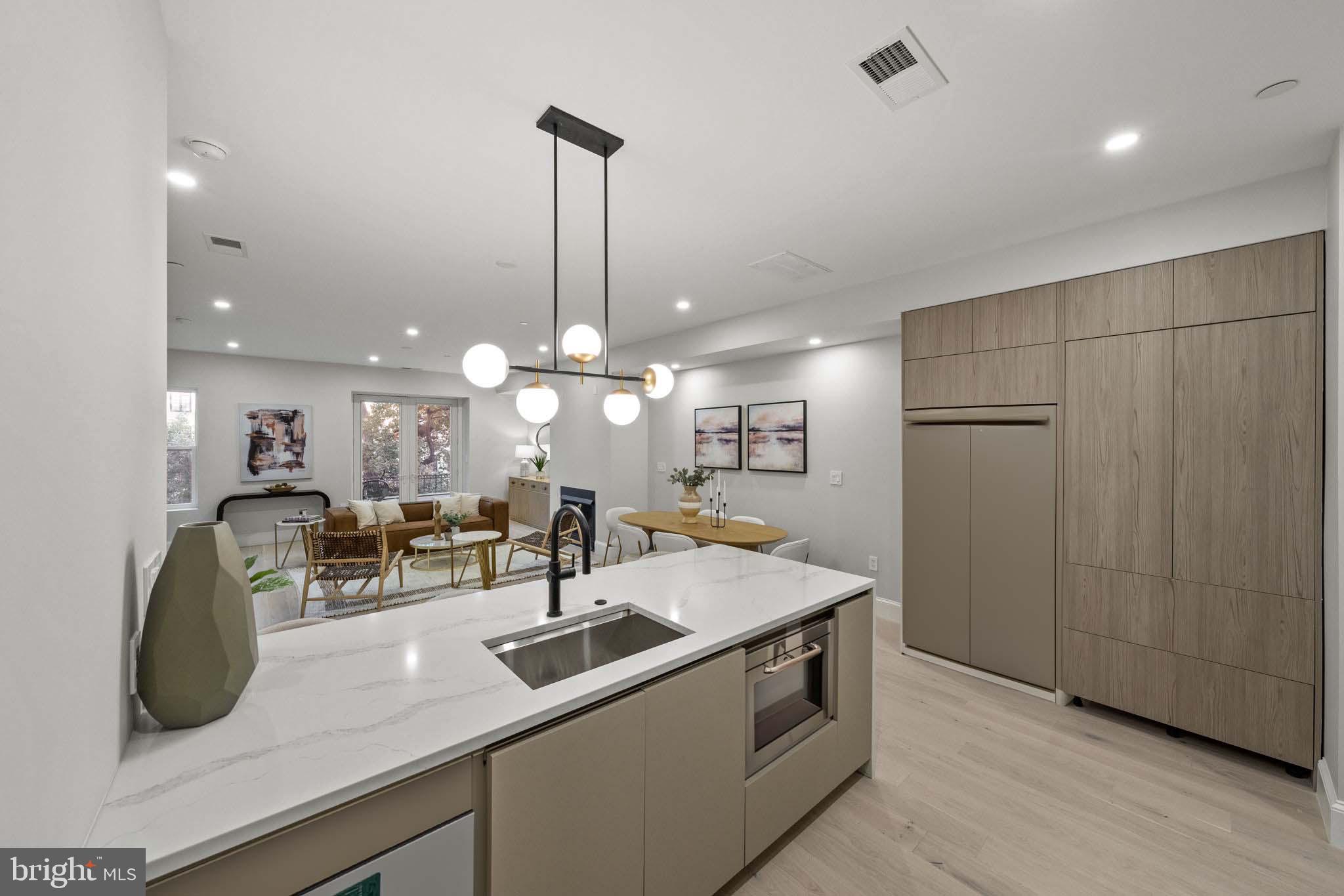1708 16th STREET NW Unit: 5