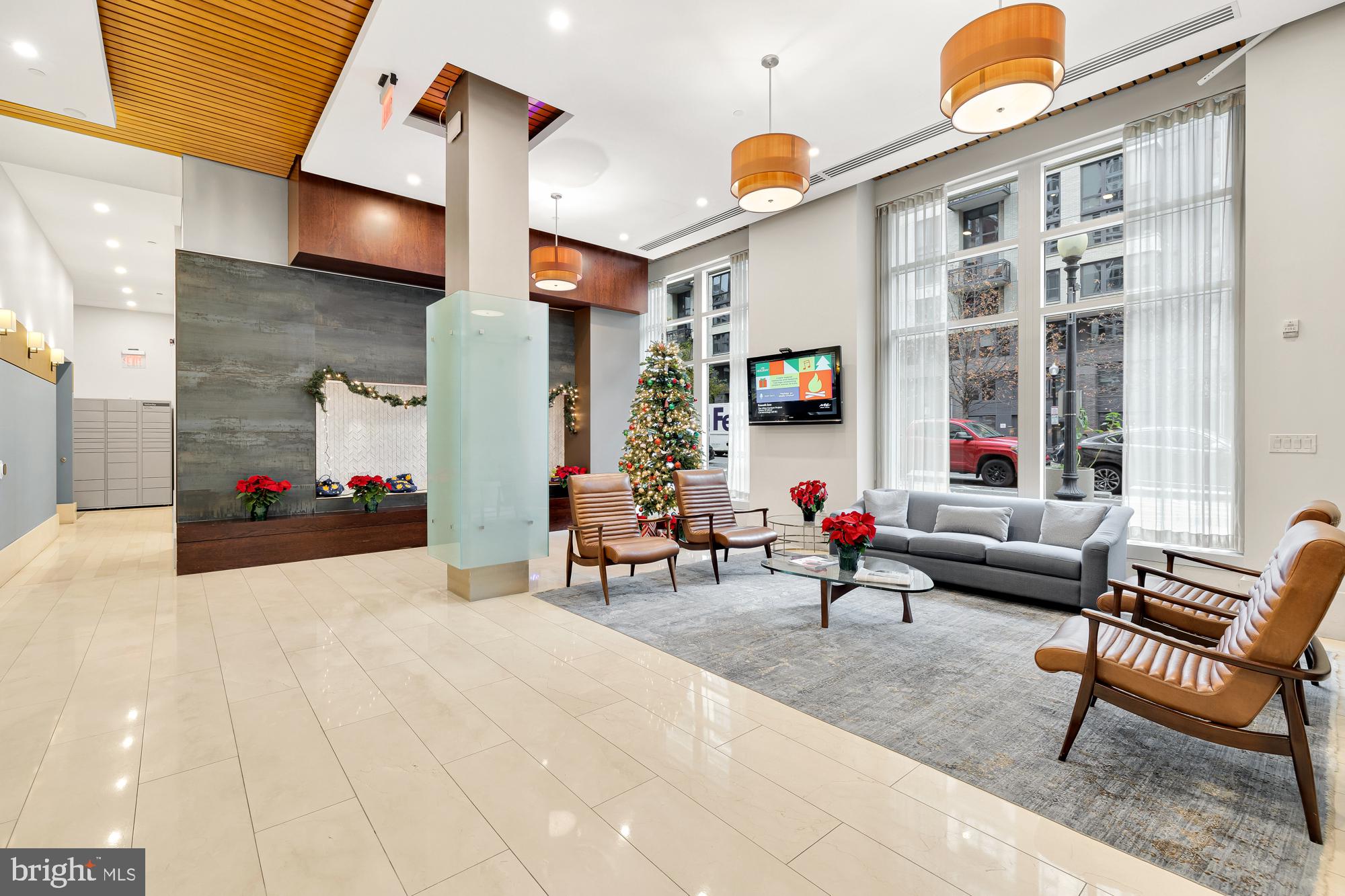1025 1st STREET SE Unit: 406