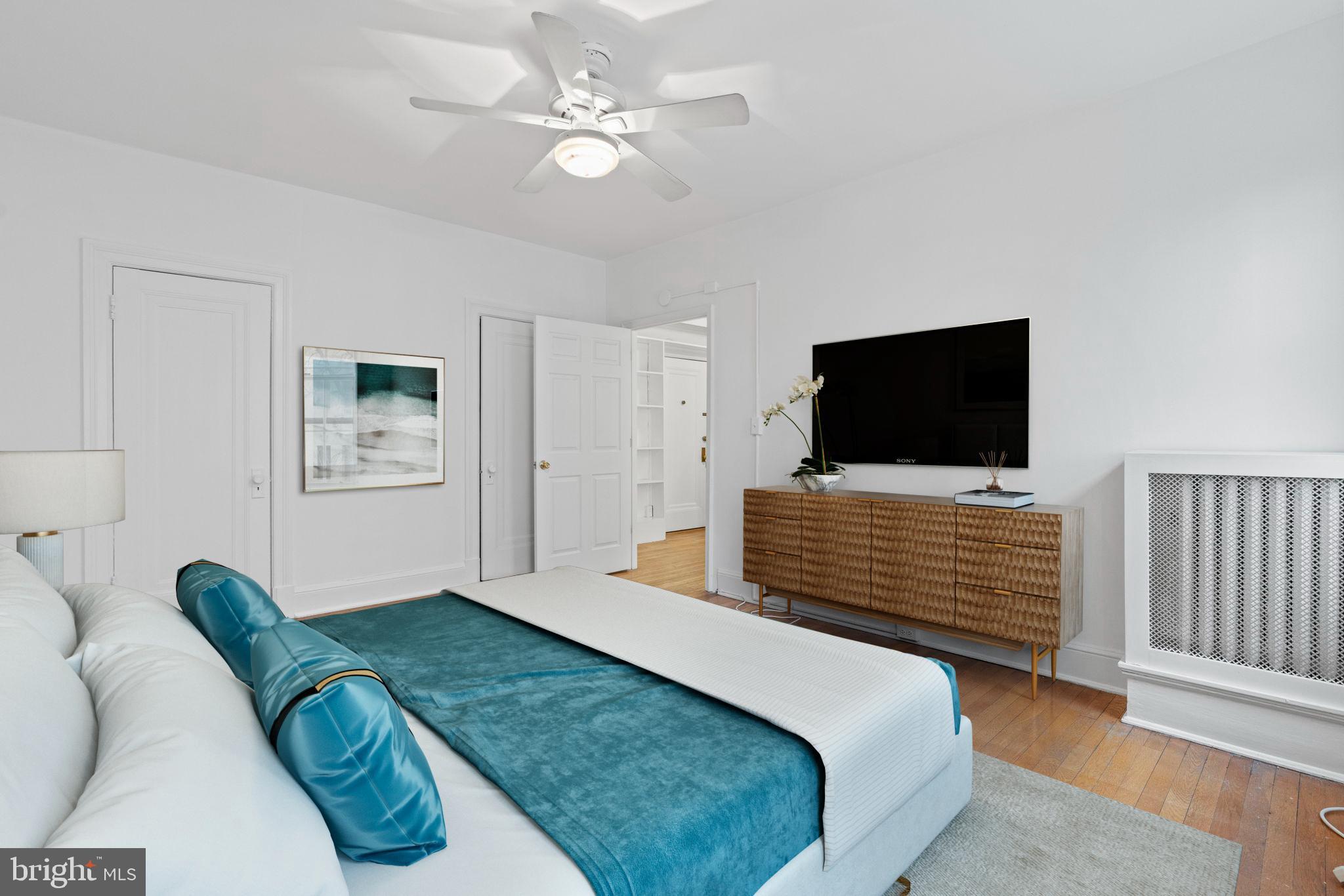 2227 20th Street NW Unit: 302