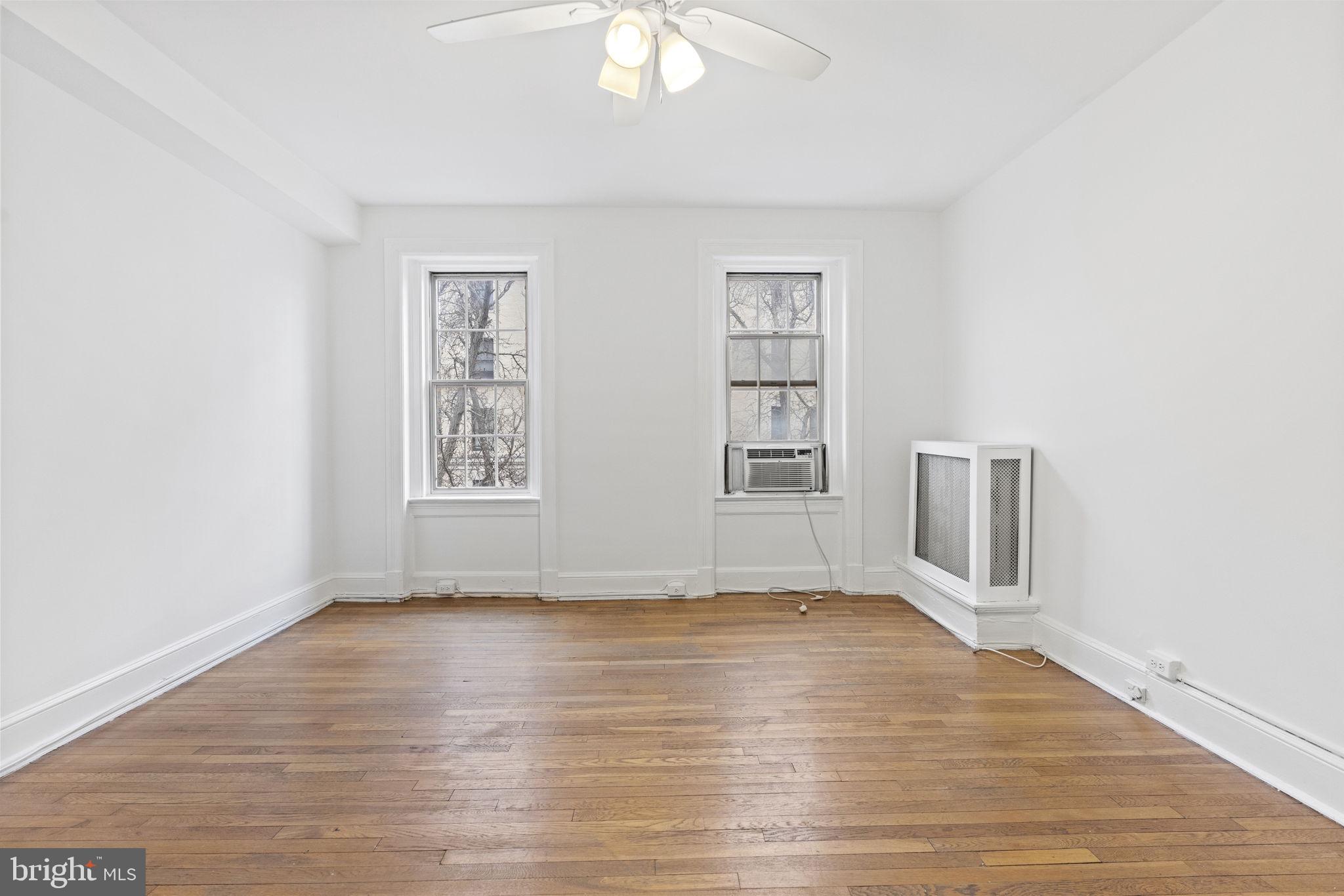 2227 20th Street NW Unit: 302