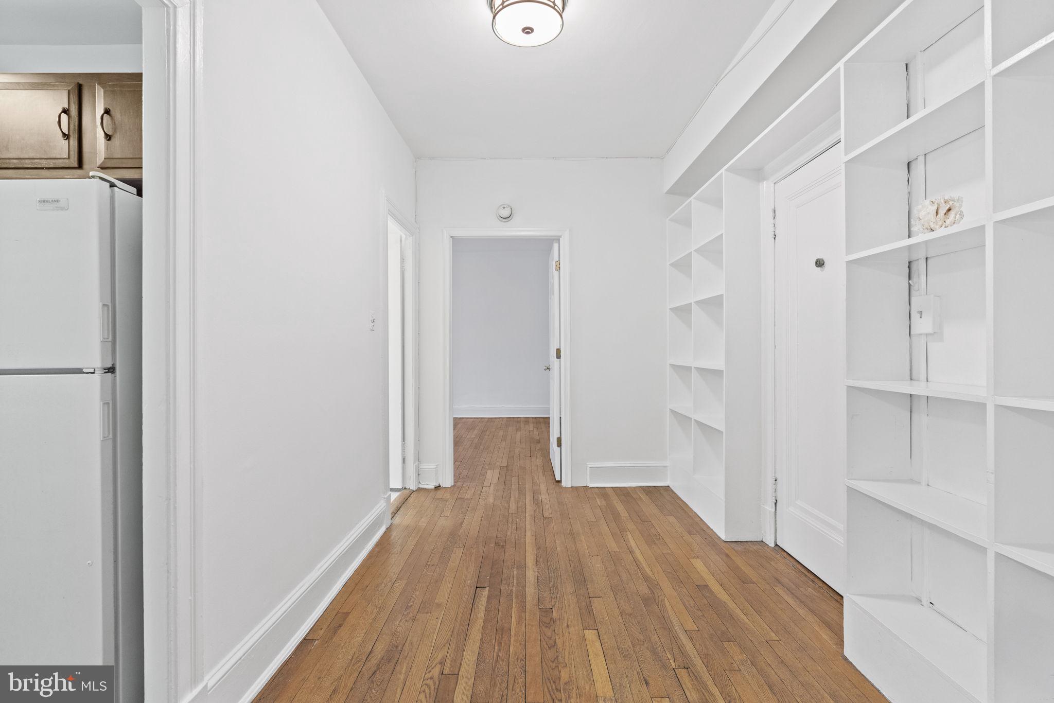 2227 20th Street NW Unit: 302