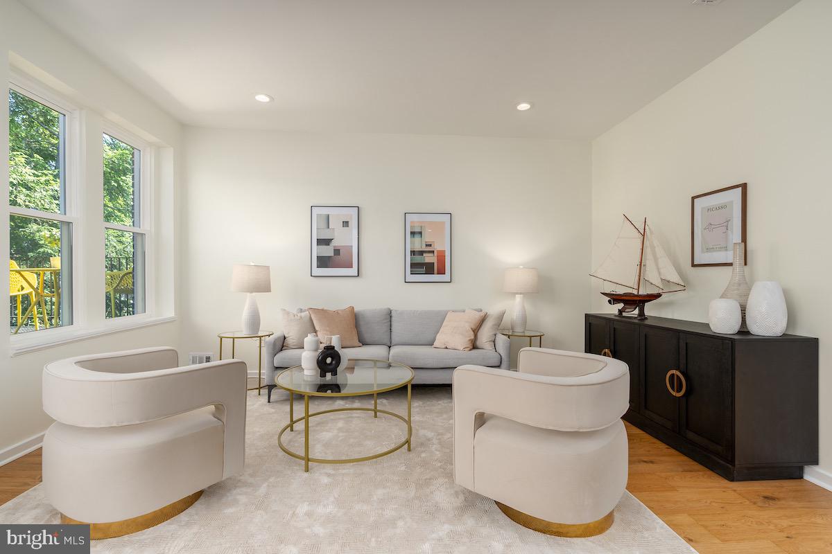 1831 California St NW #30