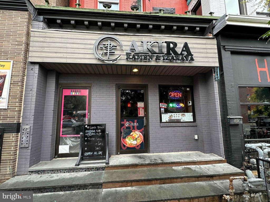 1831 California St NW #30