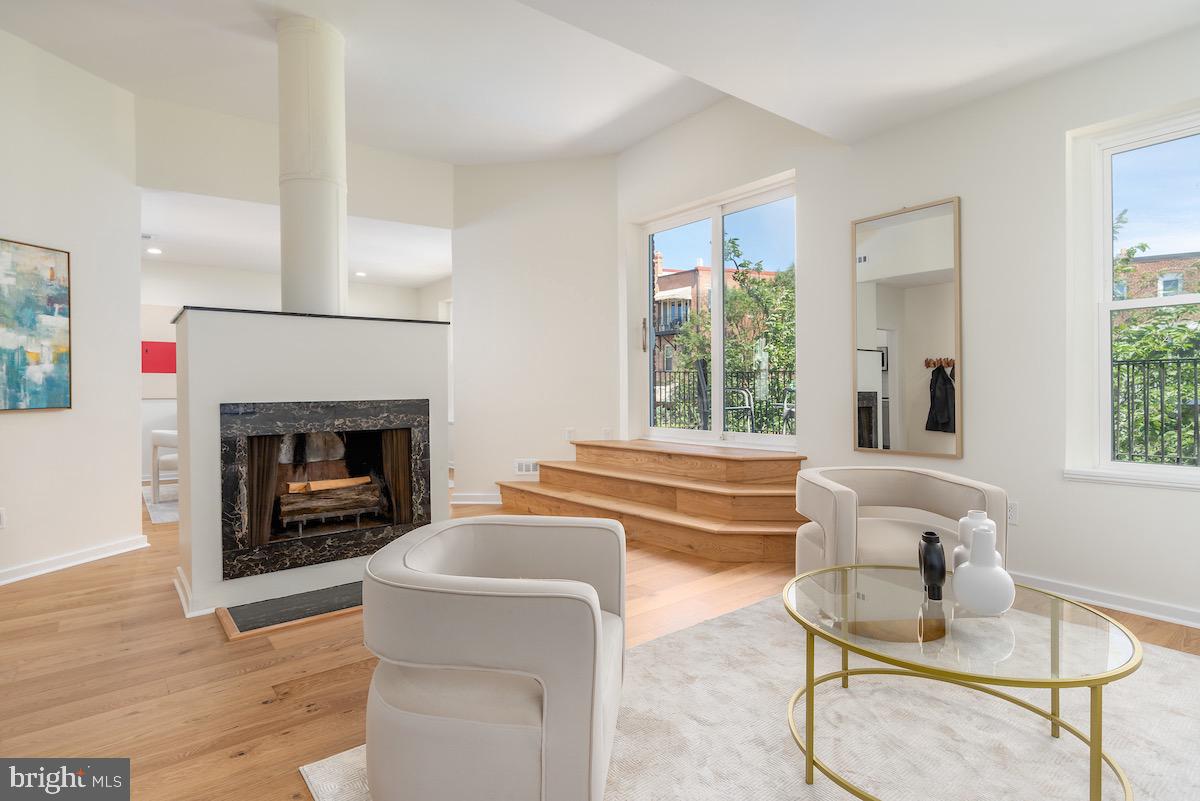 1831 California St NW #30