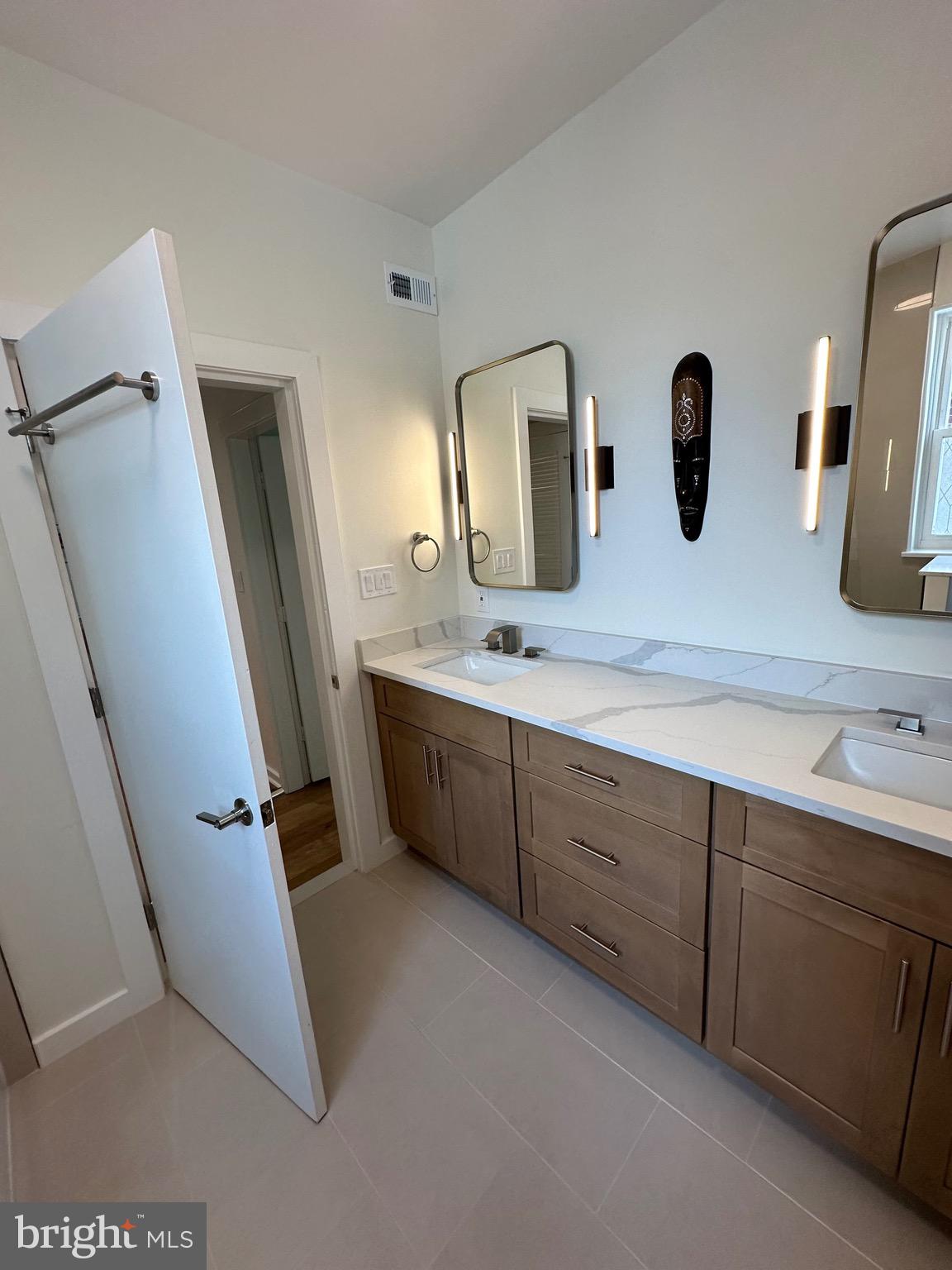 1831 California St NW #30