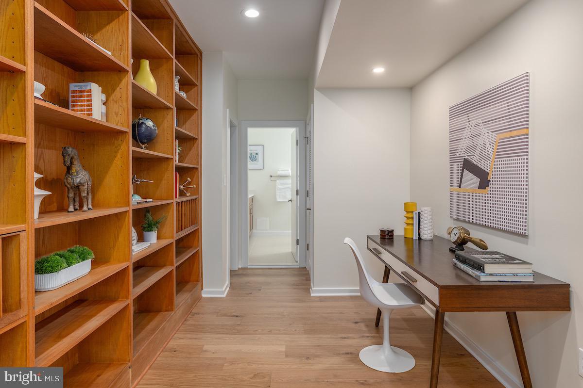 1831 California St NW #30