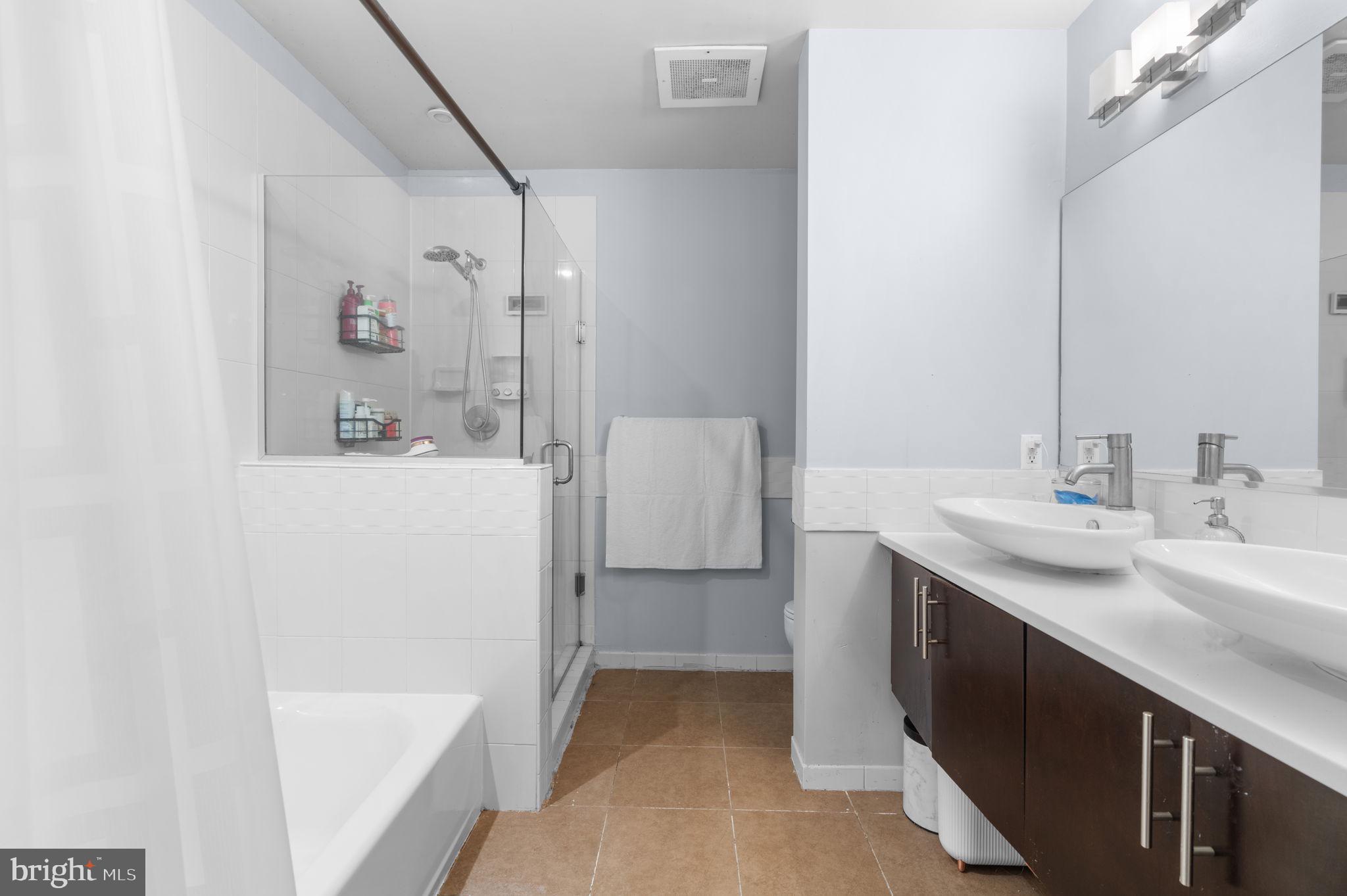 929 Florida Avenue NW Unit: 1006