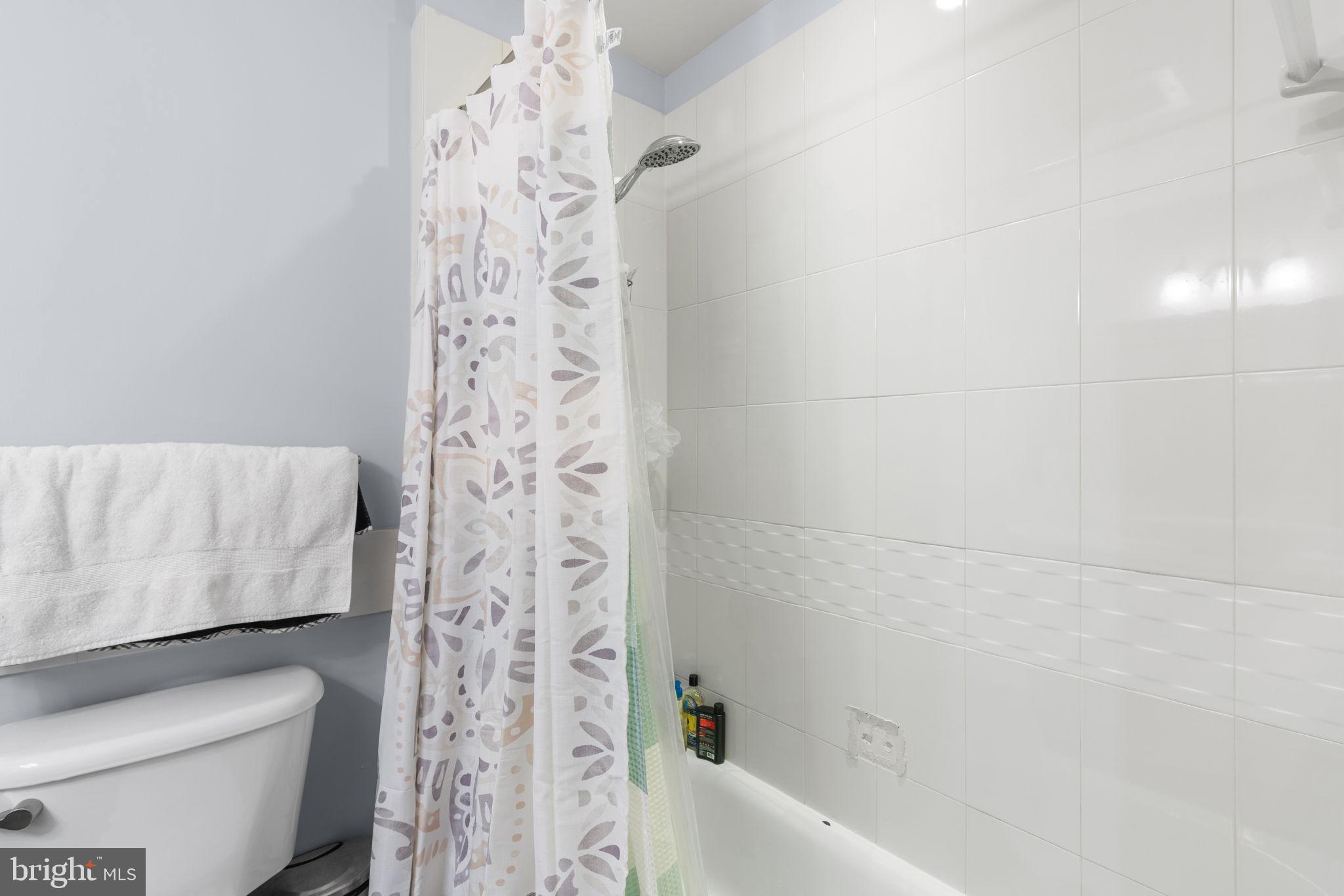 929 Florida Avenue NW Unit: 1006