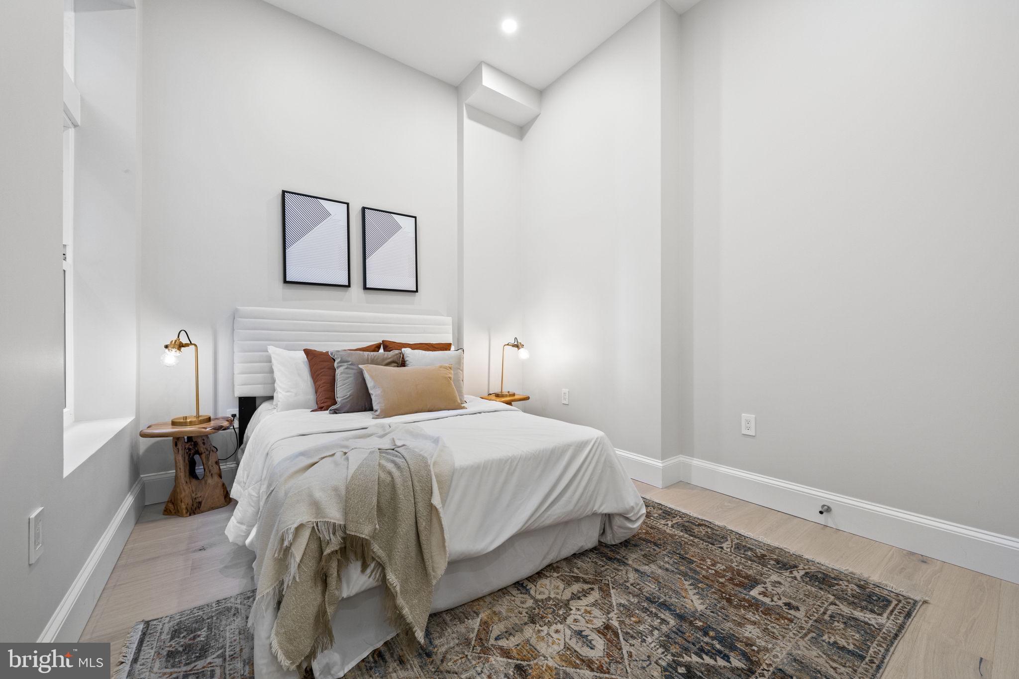 1708 16th STREET NW Unit: 3