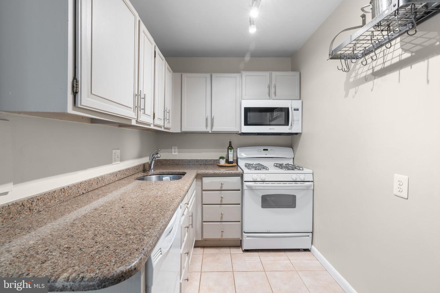 1330 New Hampshire Avenue NW Unit: 415