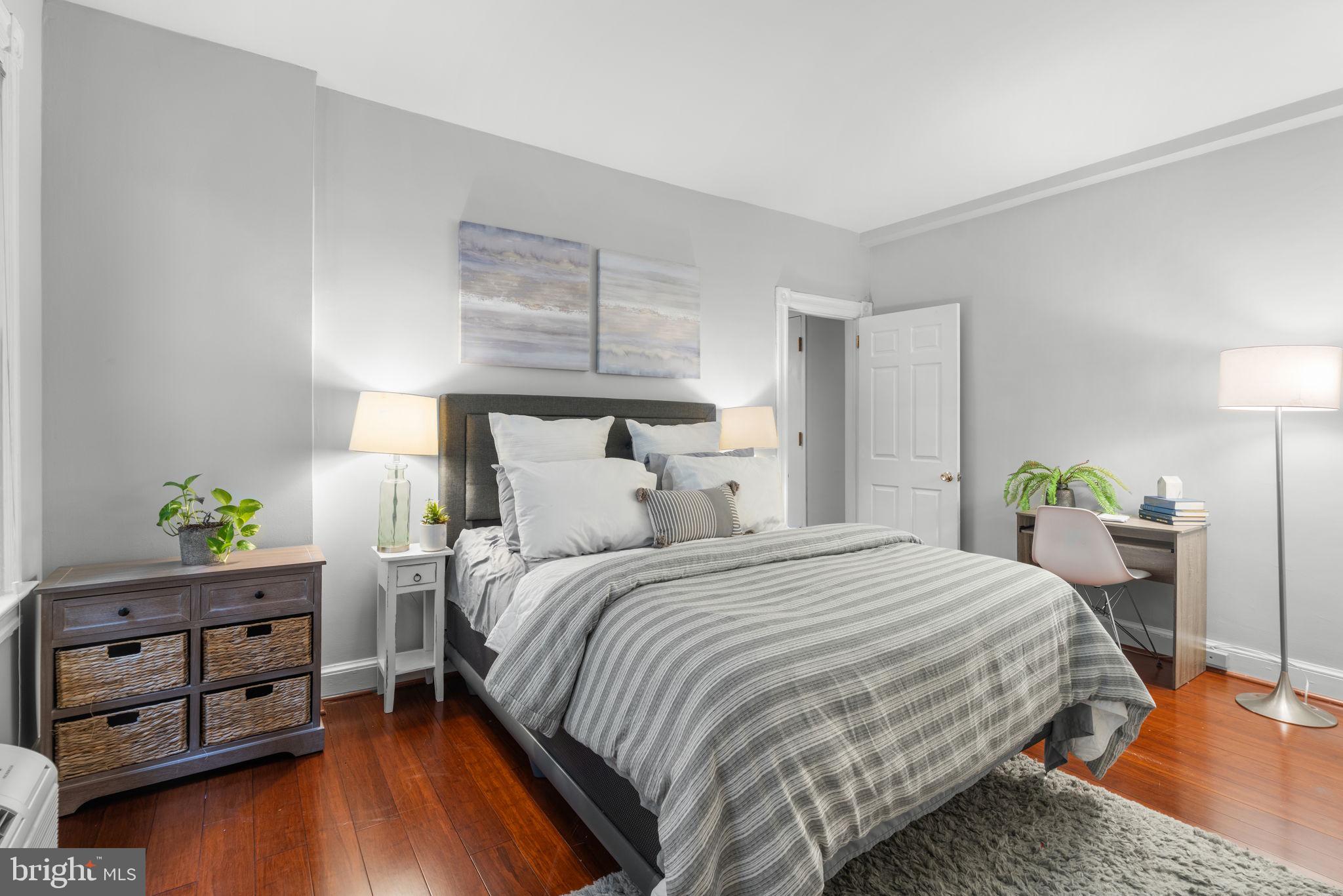 637 3rd Street NE Unit: 102