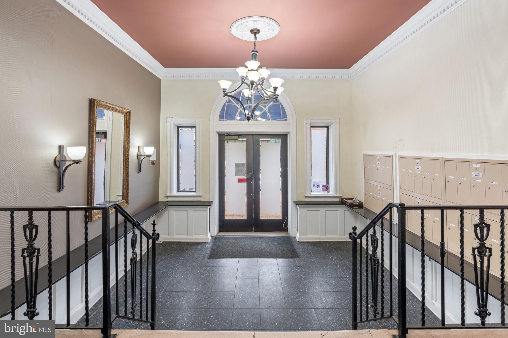 637 3rd Street NE Unit: 102