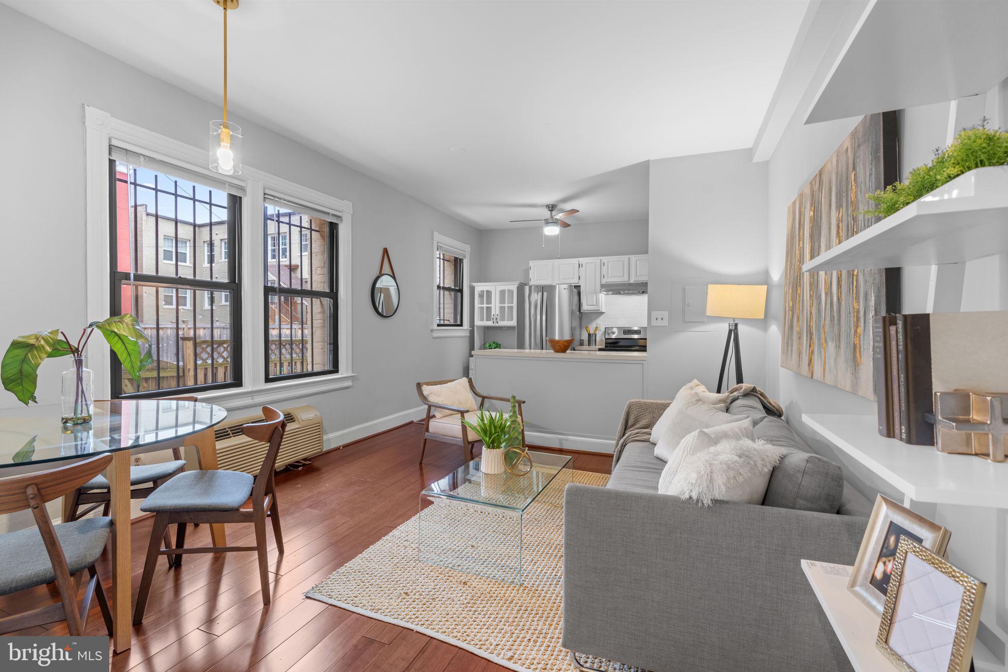 637 3rd Street NE Unit: 102