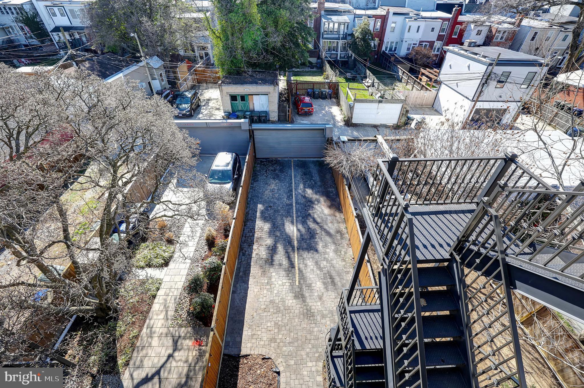42 W St NW #3